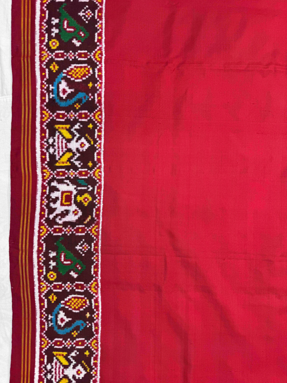 Red Plain with Narikunj Border Pallu Double Ikat Patan Patola Saree