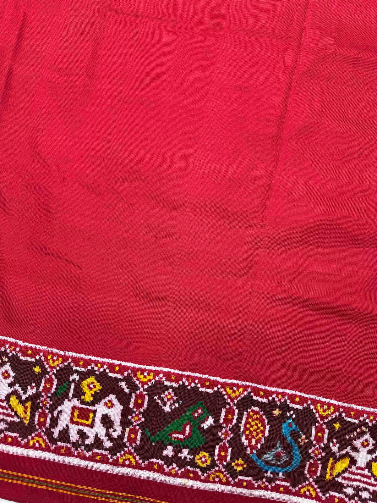 Red Plain with Narikunj Border Pallu Double Ikat Patan Patola Saree