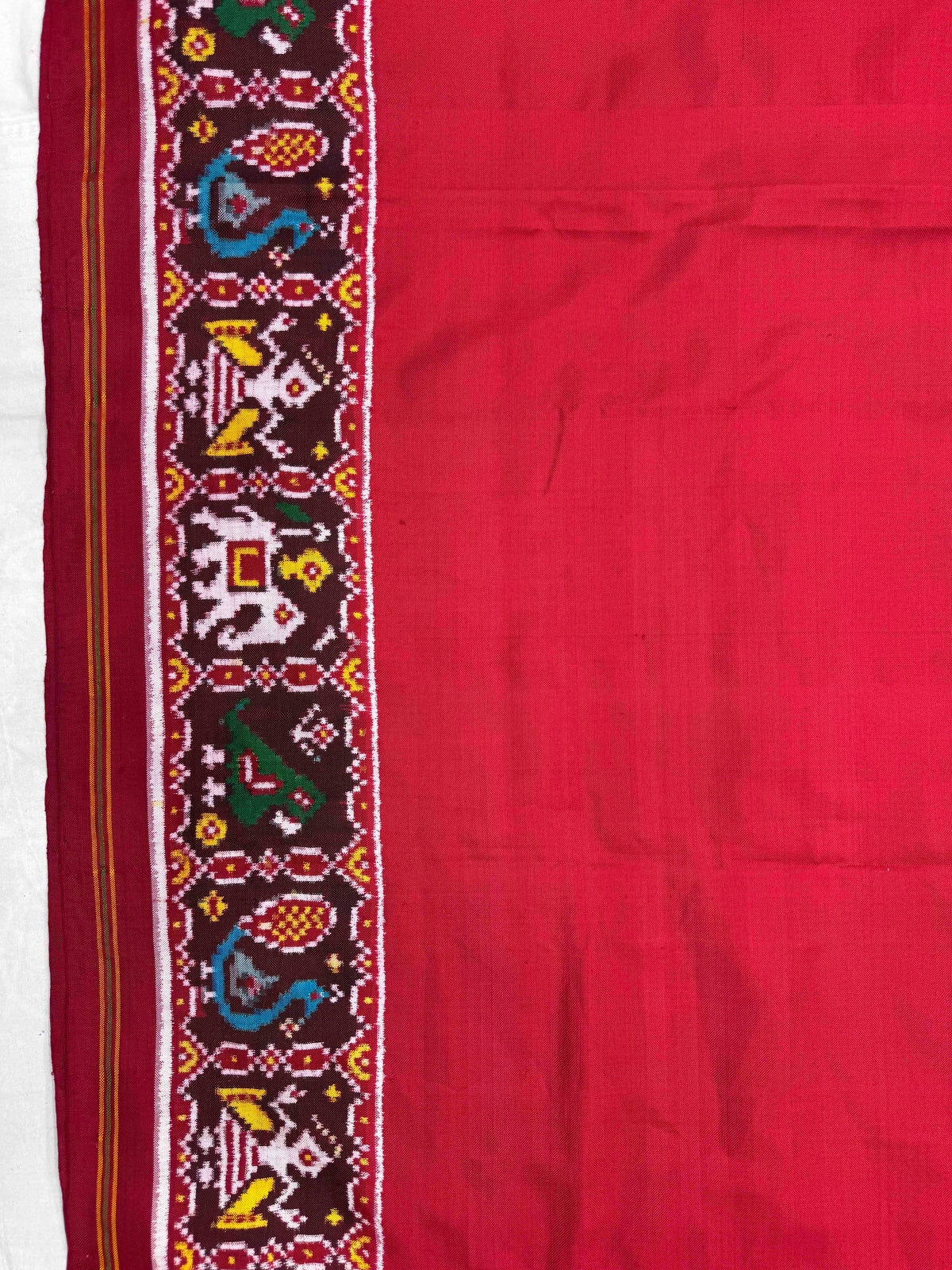 Red Plain with Narikunj Border Pallu Double Ikat Patan Patola Saree