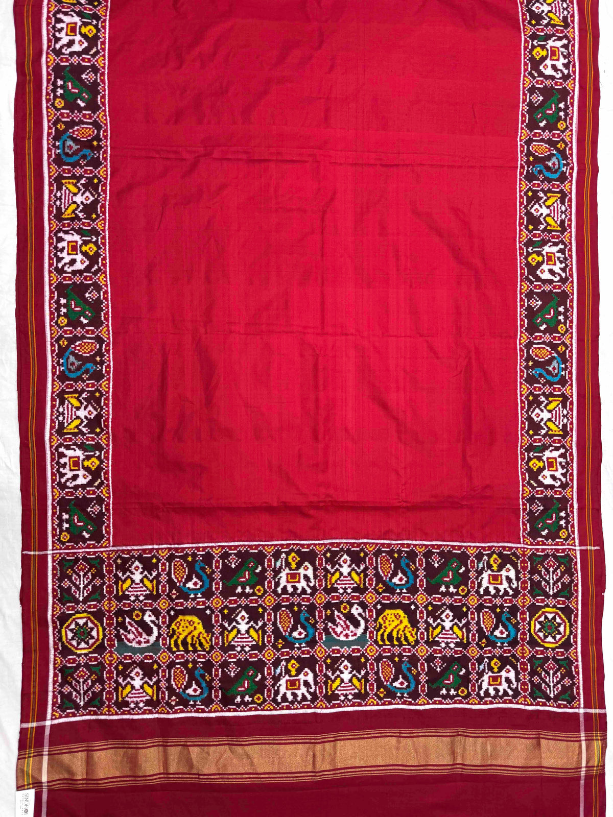 Red Plain with Narikunj Border Pallu Double Ikat Patan Patola Saree