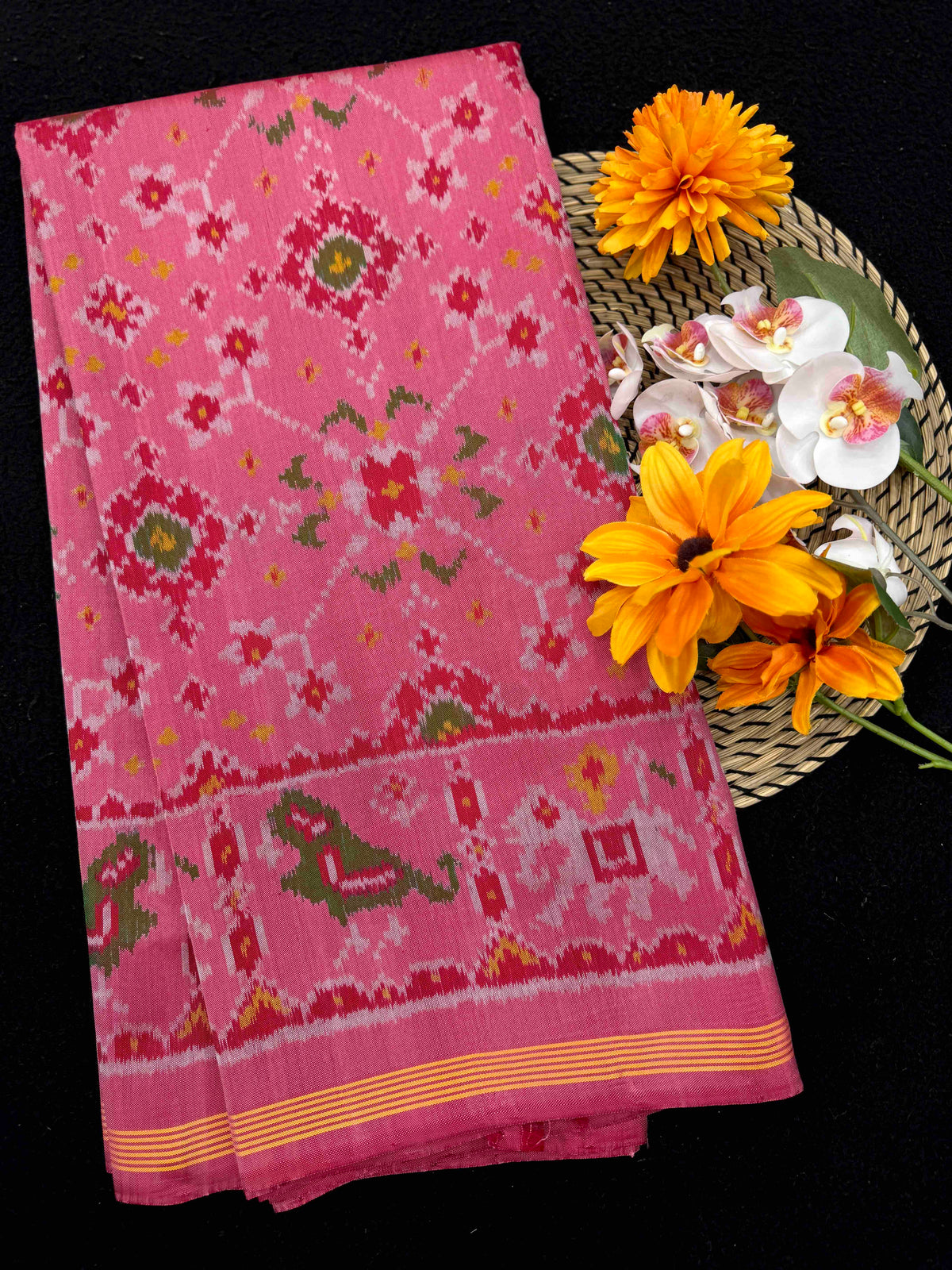 Light Pink Navratan Single Ikat Patan Patola Saree