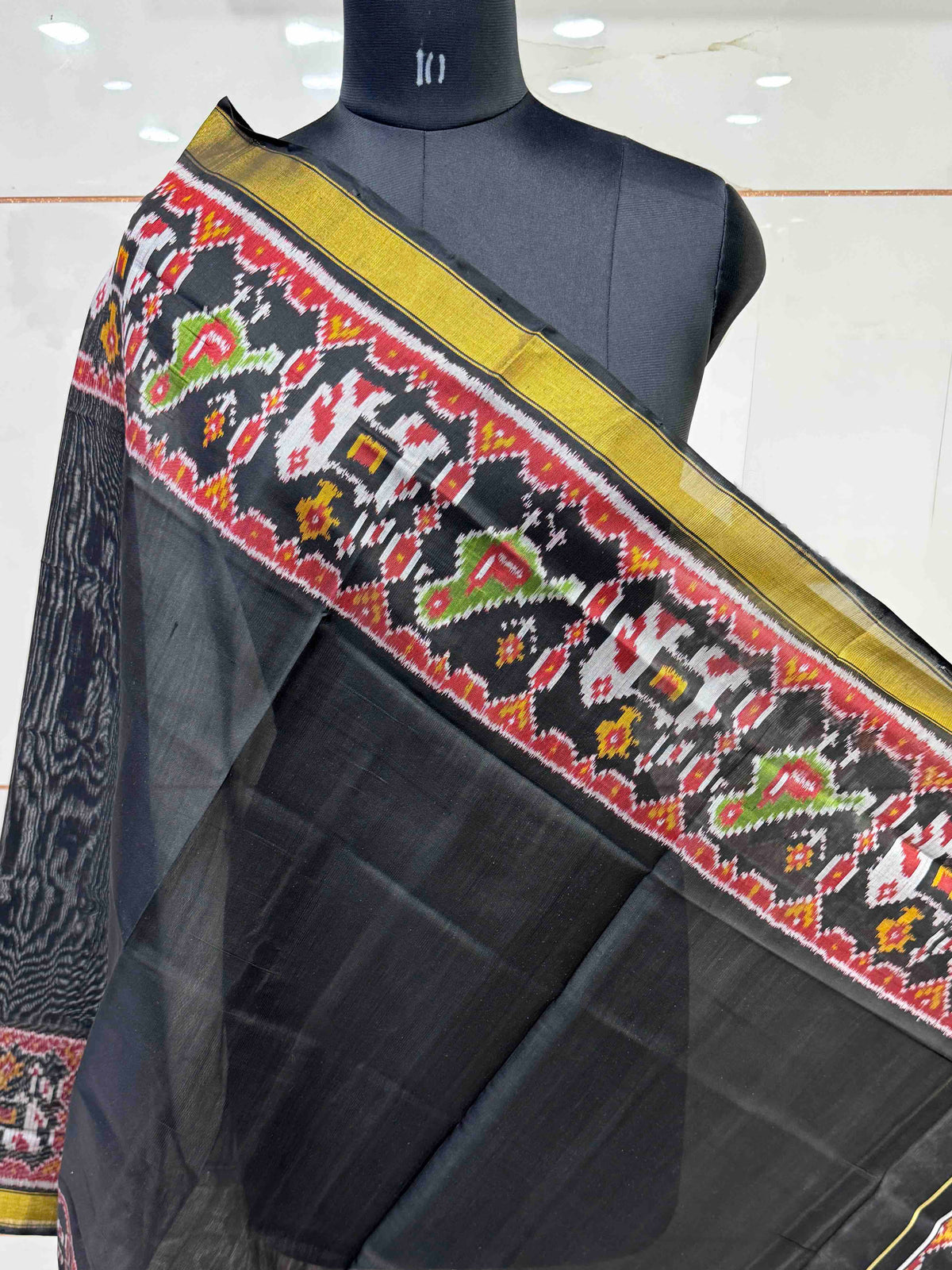 Black Plain Single Ikat Patola Dupatta