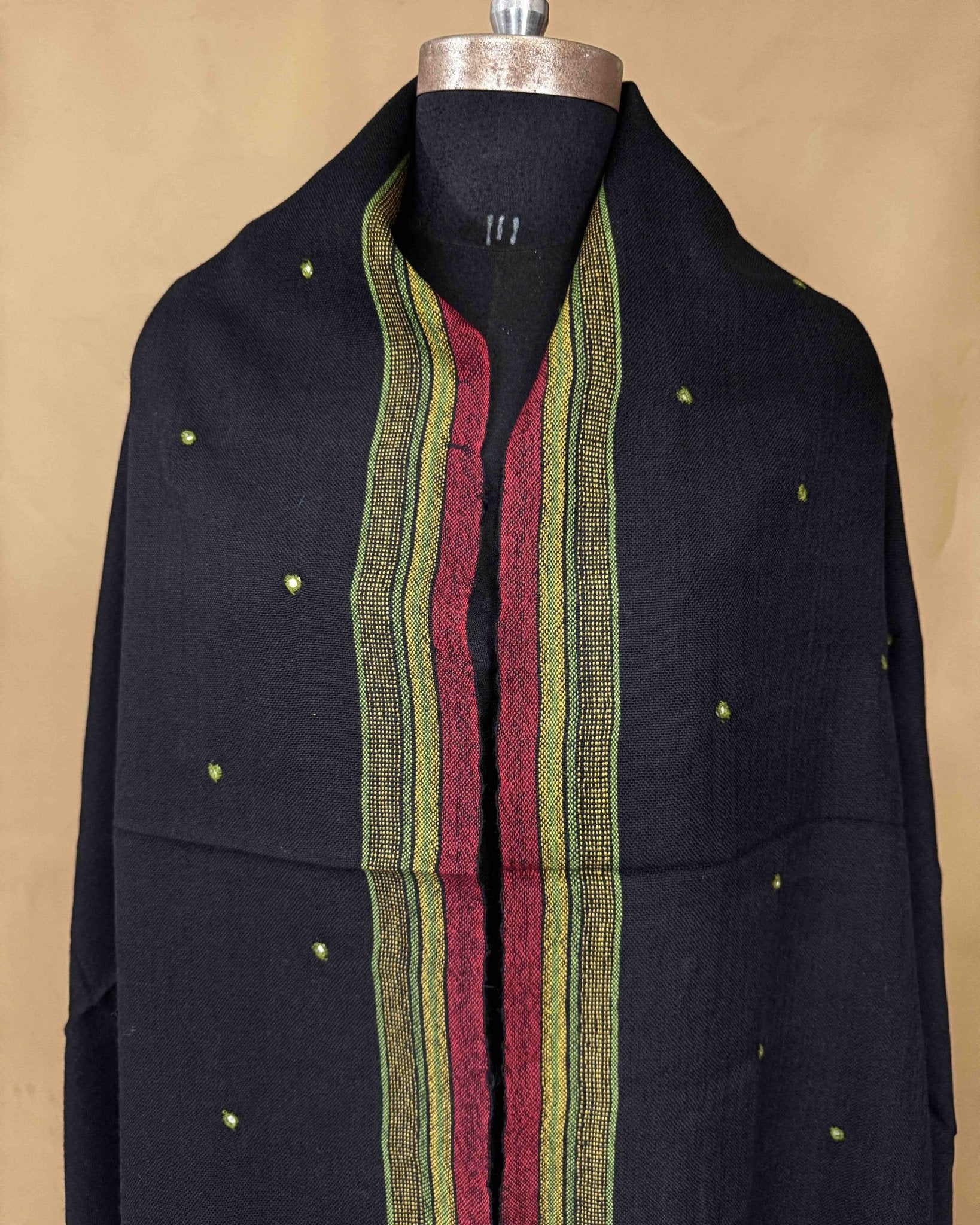 Black Border Pattii Mirror Marino Kutchi Woolen Shawl - SindhoiPatolaArt