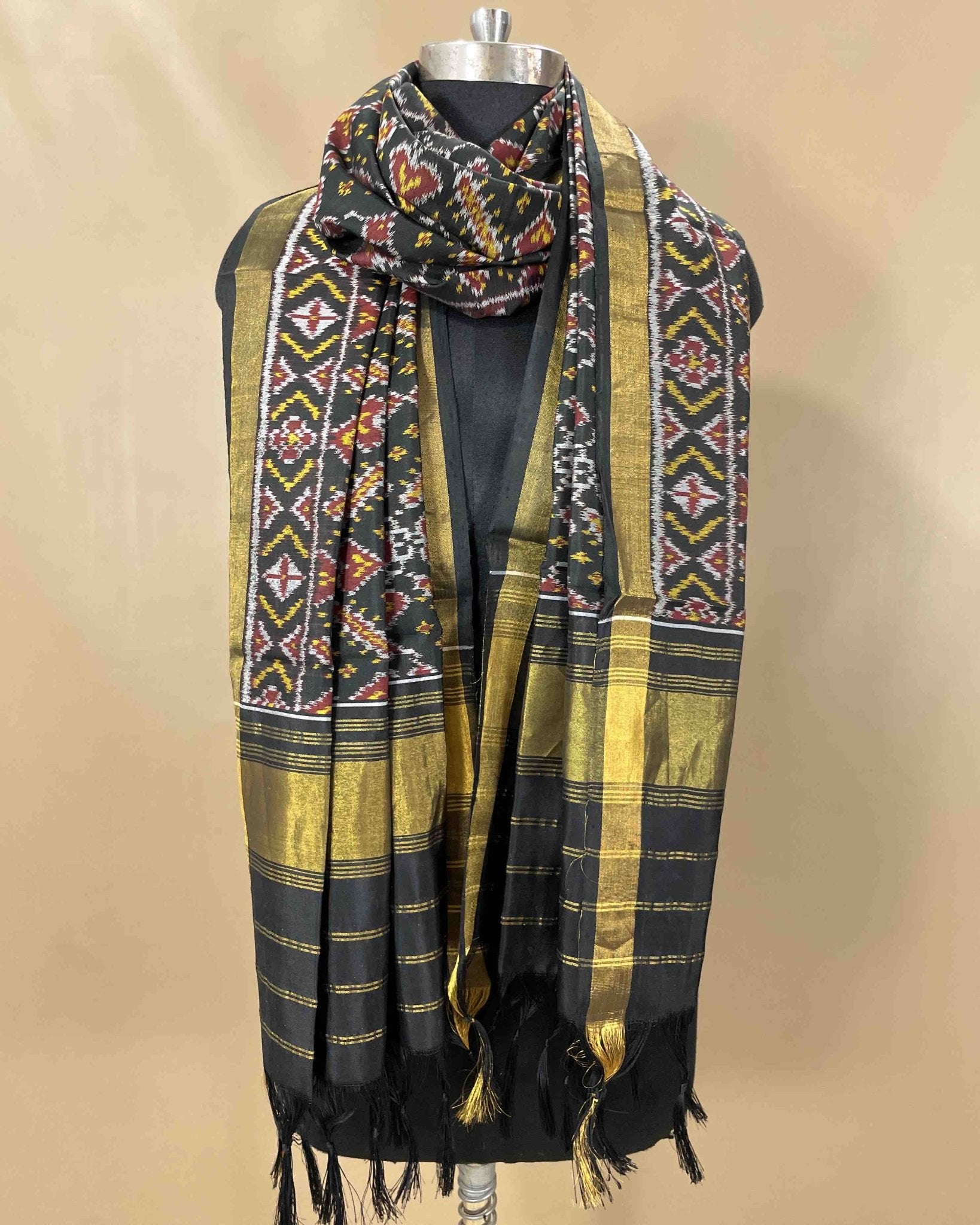 Black Manekchowk Designer Patola Dupatta - SindhoiPatolaArt