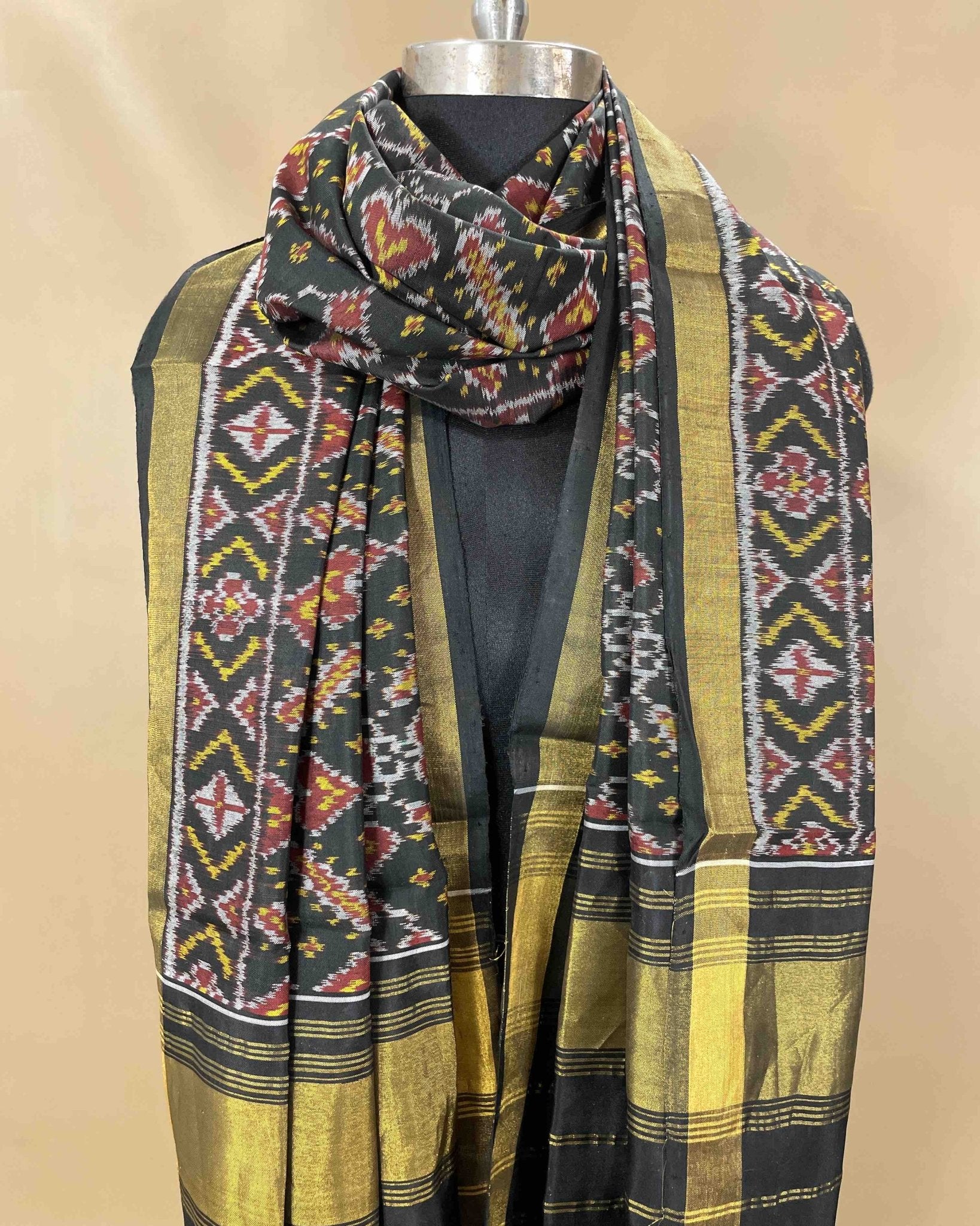Black Manekchowk Designer Patola Dupatta - SindhoiPatolaArt