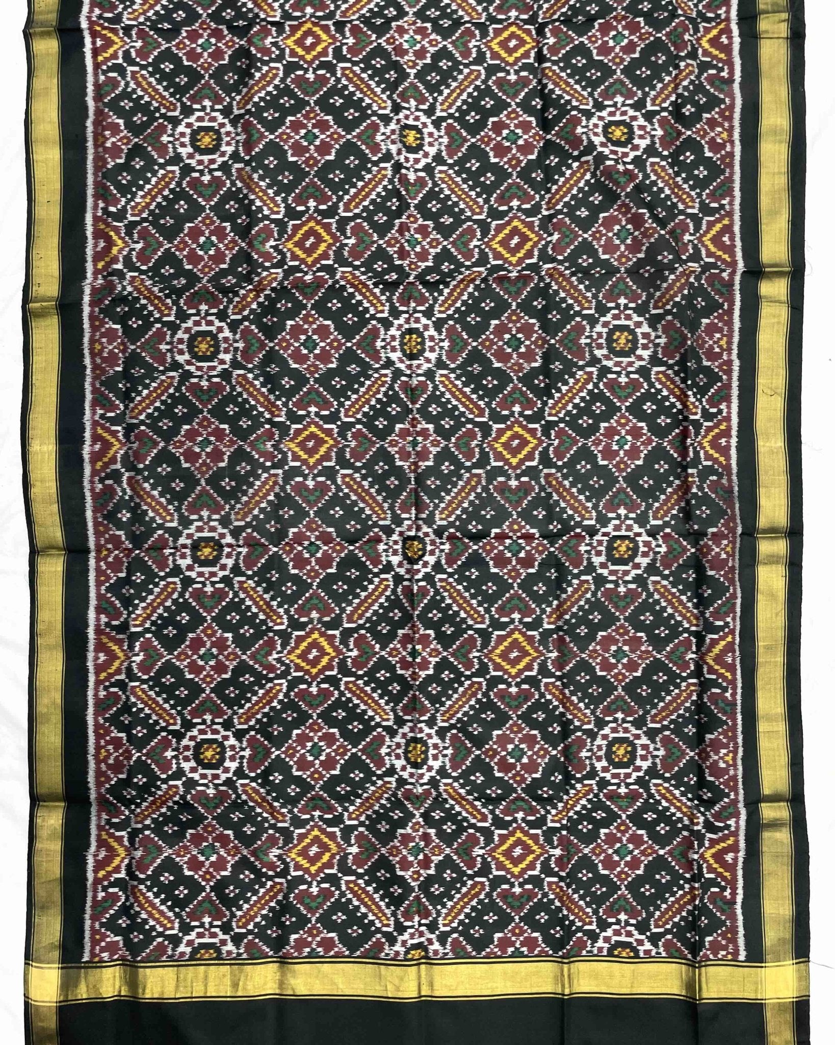 Black Manekchowk Patola Dupatta - SindhoiPatolaArt
