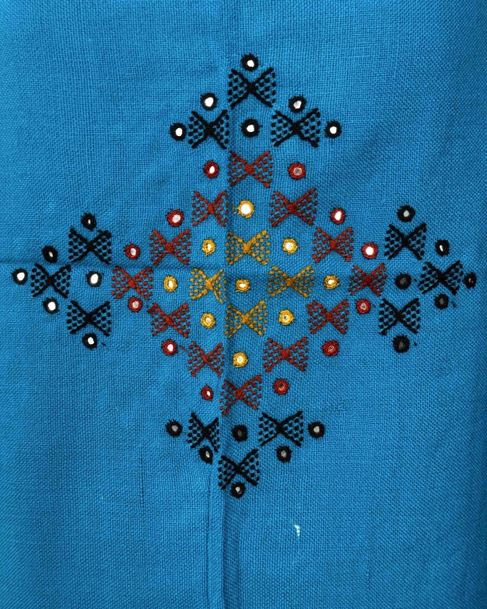 Blue Butta Mirror & Corner Mirror Kutchi Woolen Shawl - SindhoiPatolaArt