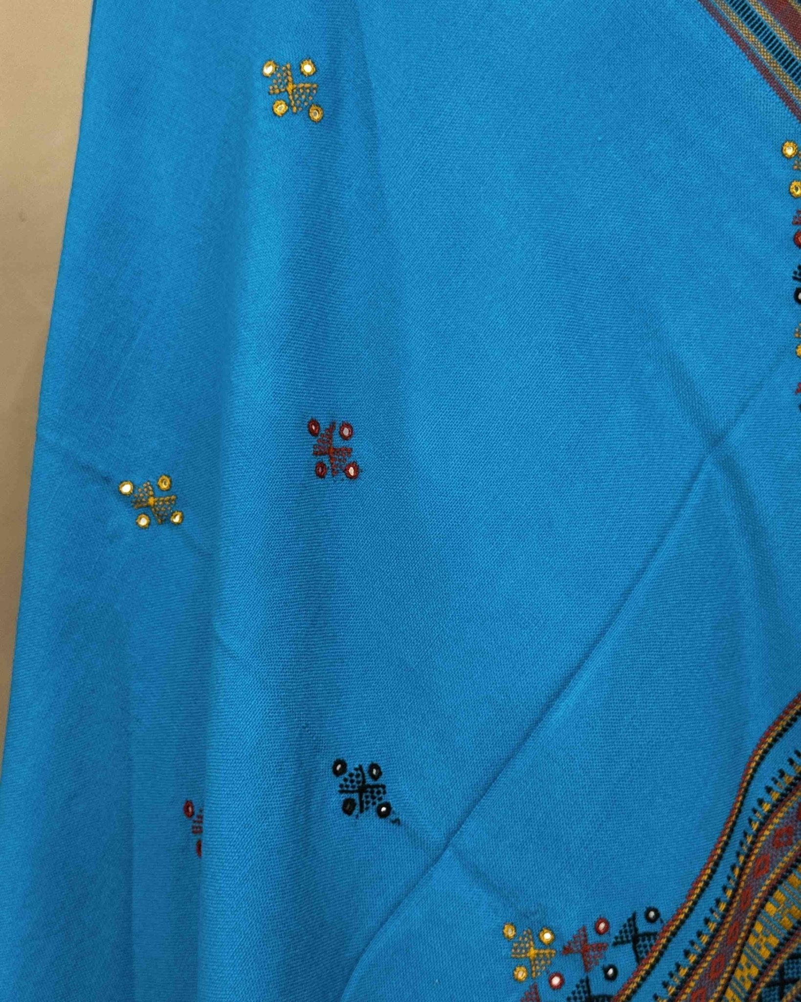 Blue Butta Mirror & Corner Mirror Kutchi Woolen Shawl - SindhoiPatolaArt