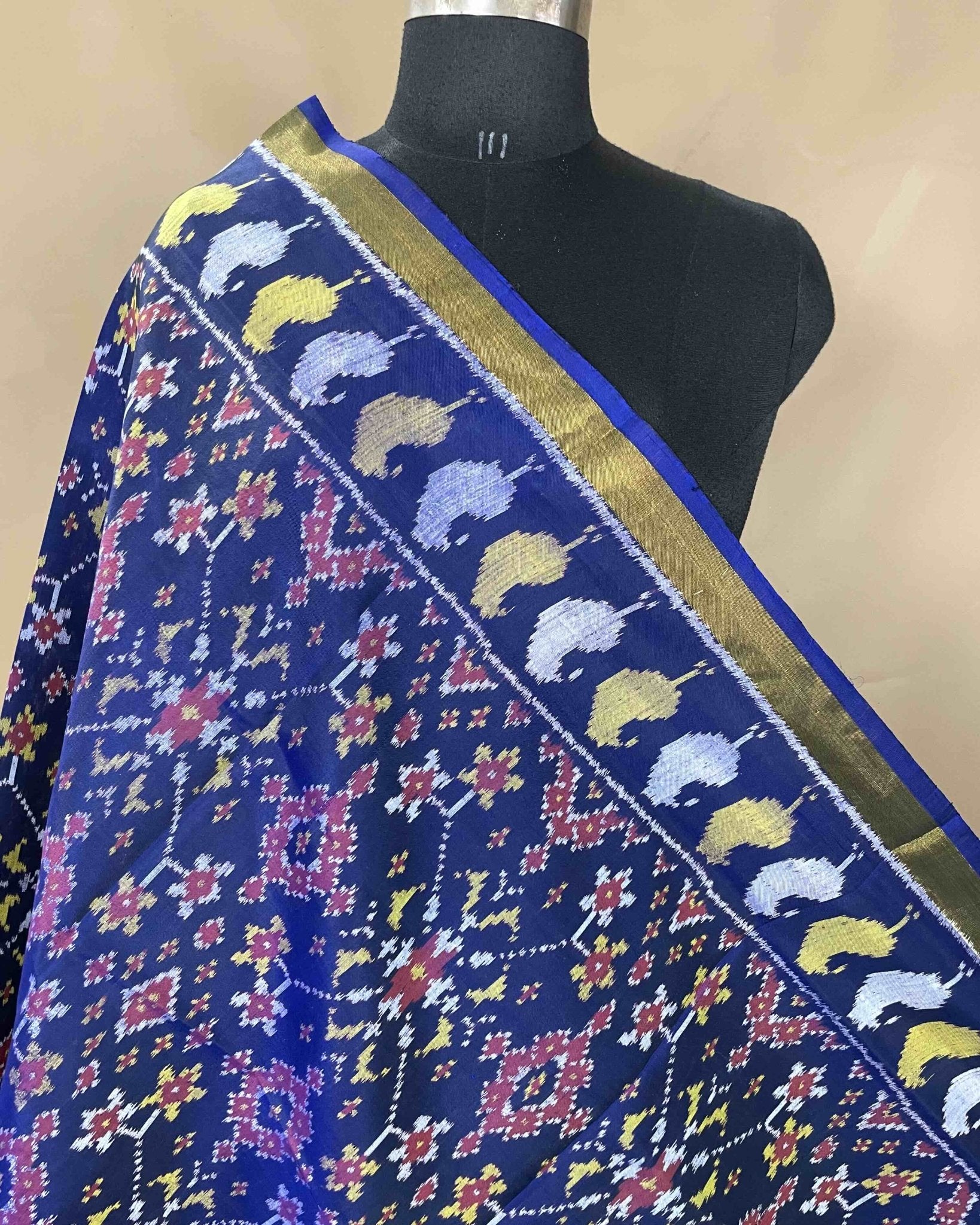Blue Navratan Patola Dupatta - SindhoiPatolaArt