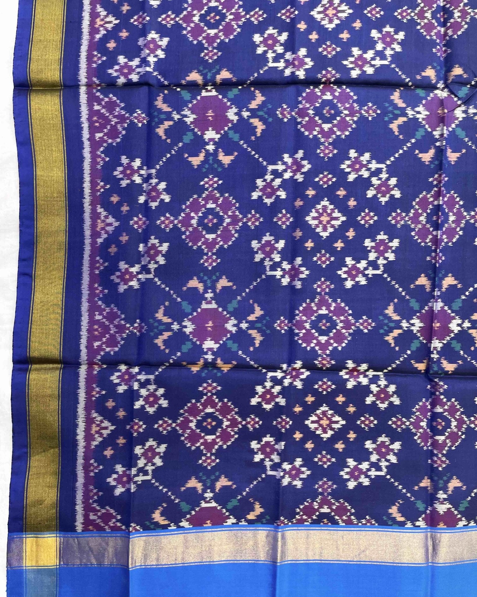 Blue Navratan Patola Dupatta - SindhoiPatolaArt