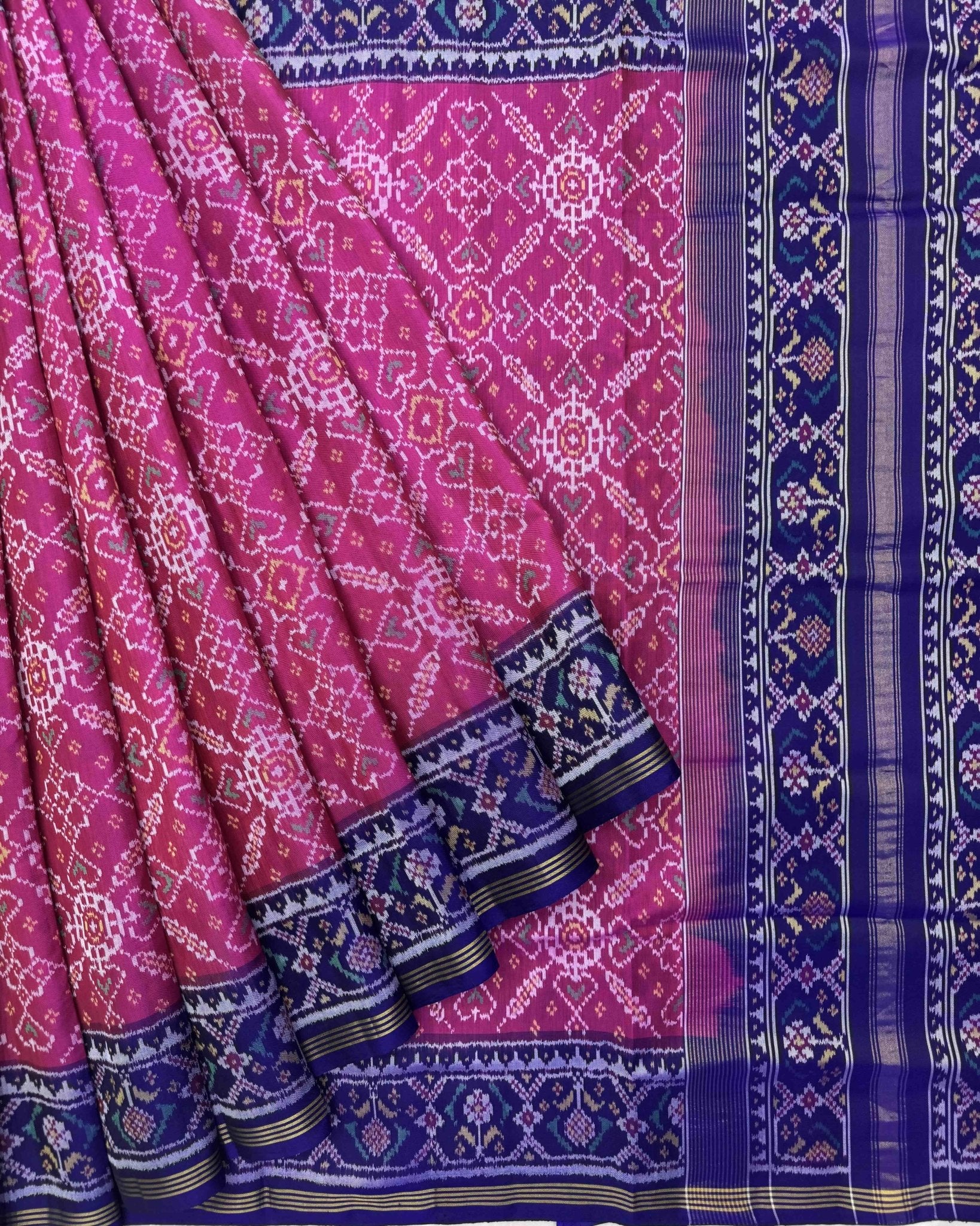 Blue & Pink Manekchowk Semi Double Ikat Patola Saree - SindhoiPatolaArt
