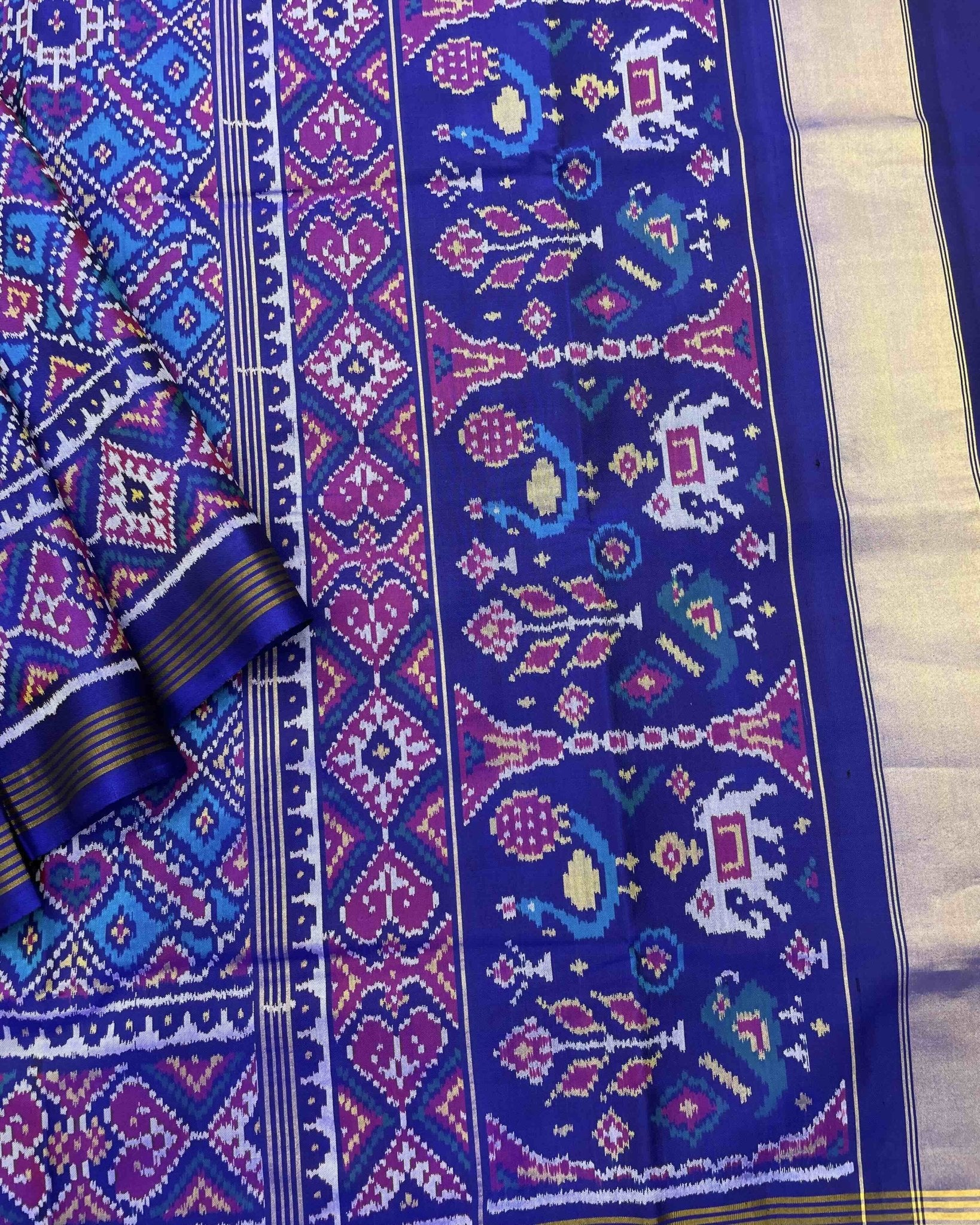 Blue & Sky Blue Manekchowk Patola Saree - SindhoiPatolaArt