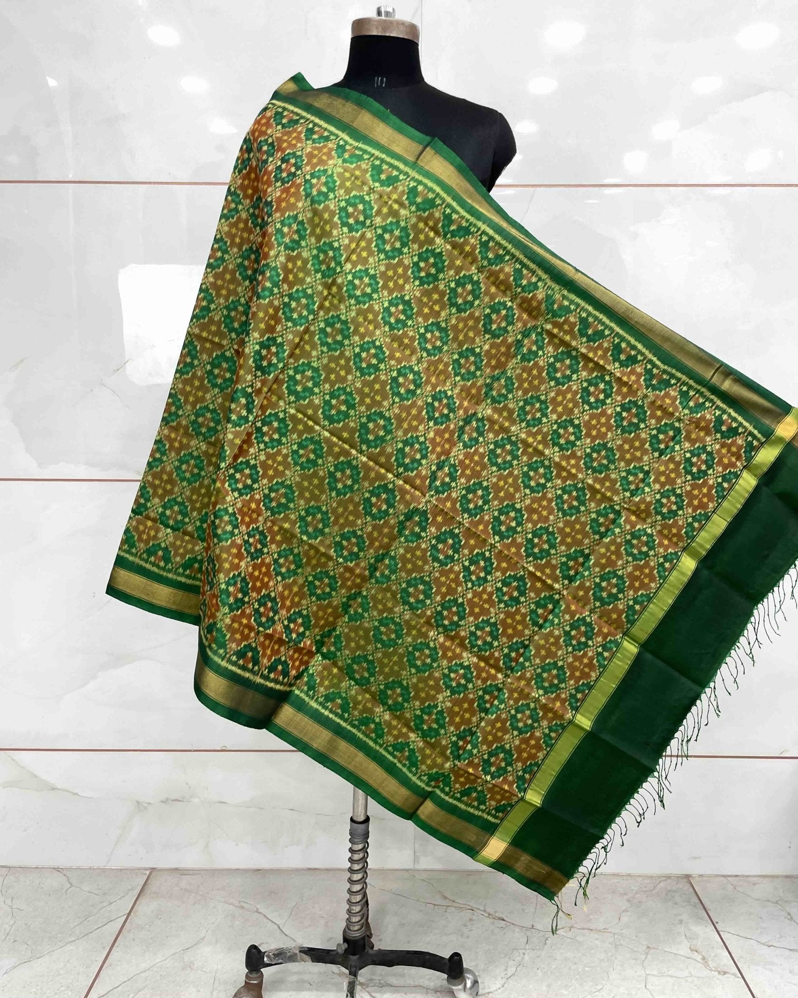 Green Buttonful Design Patola Dupatta - SindhoiPatolaArt