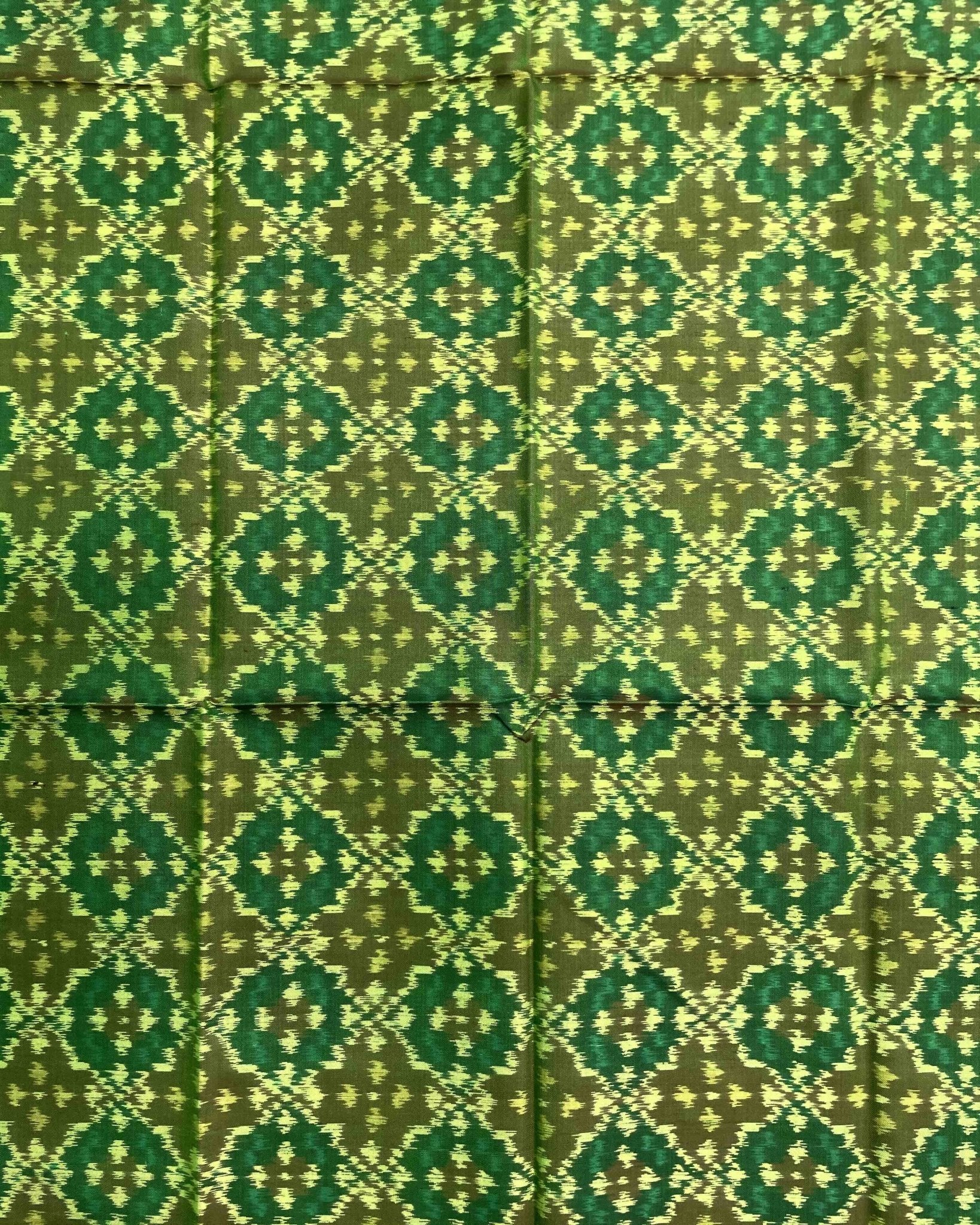 Green Buttonful Design Patola Dupatta - SindhoiPatolaArt