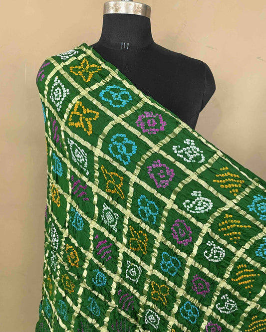 Green Chex Gajji Bandhani Dupatta - SindhoiPatolaArt