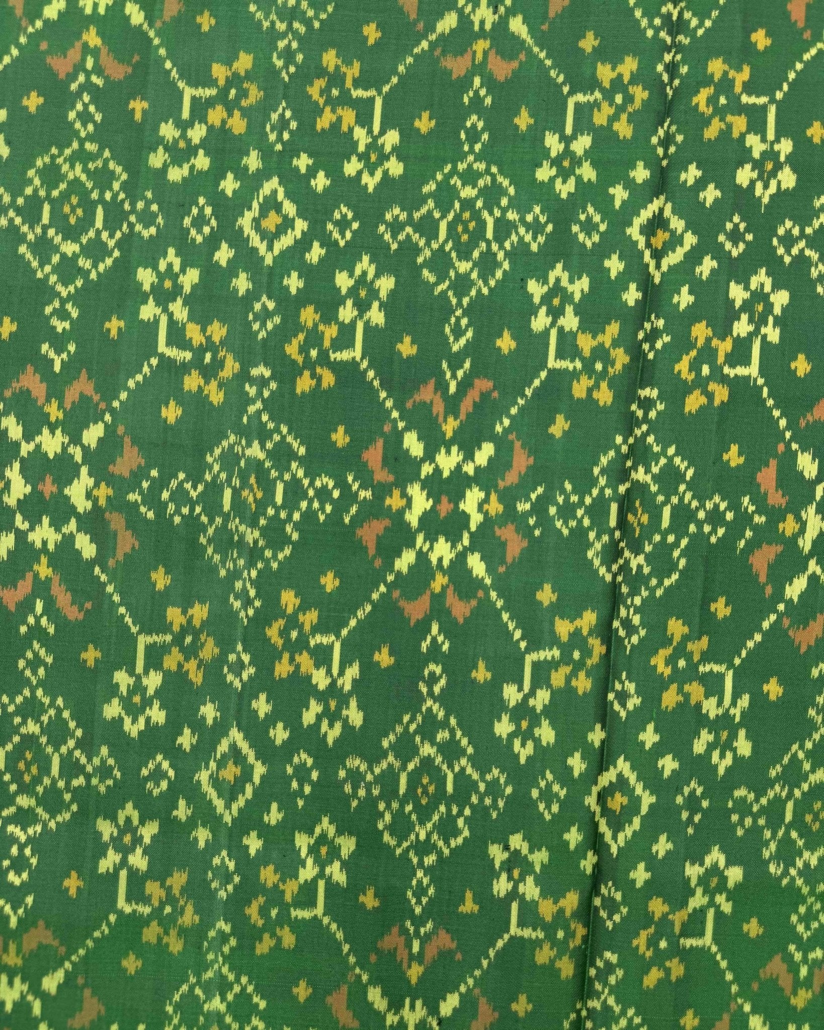Green Navratan Patola Saree - SindhoiPatolaArt