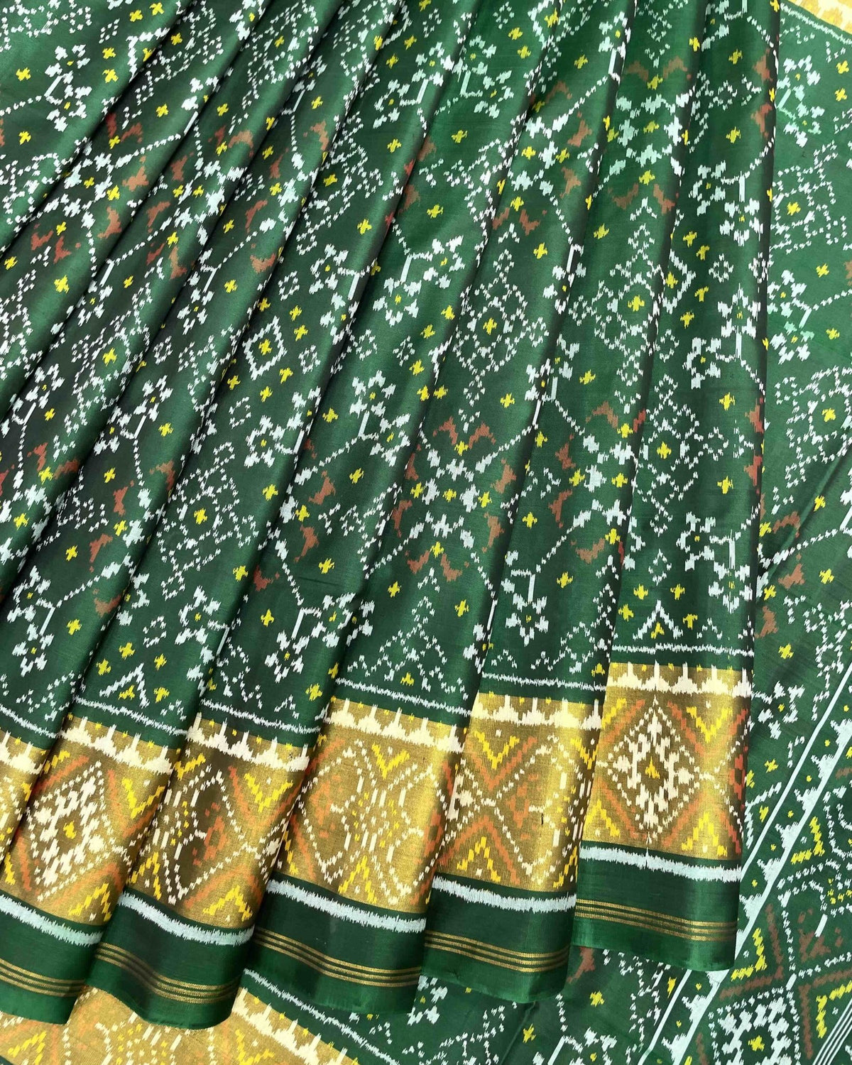 Green Navratan Patola Saree - SindhoiPatolaArt