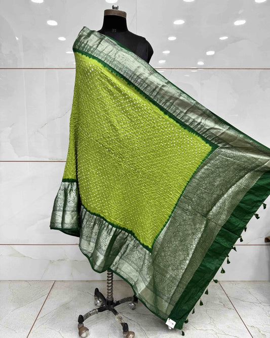 Green & Parrot Green Kanchipuram Bandhani Dupatta - SindhoiPatolaArt