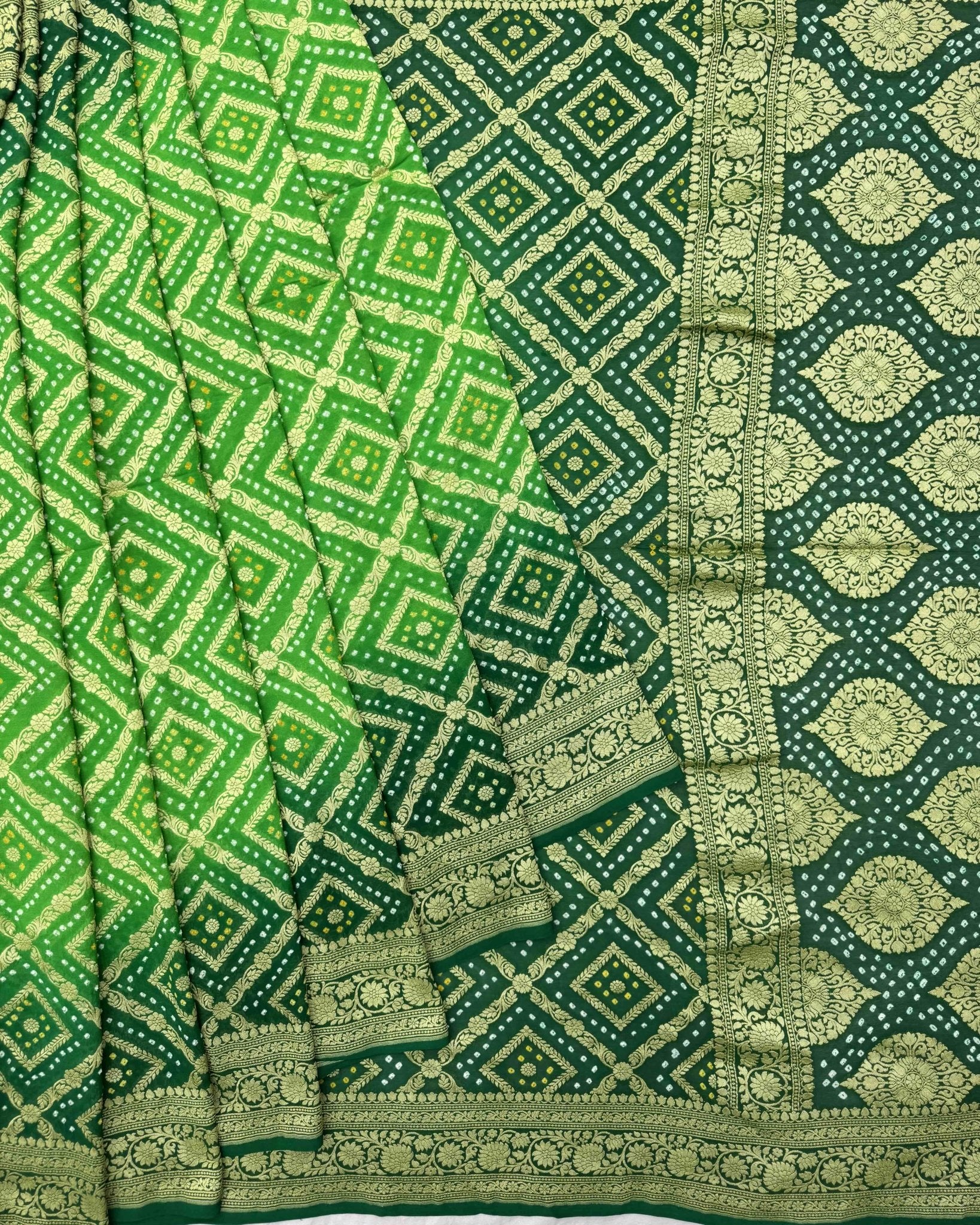 Green Shaded Georgette Bandhani Saree - SindhoiPatolaArt