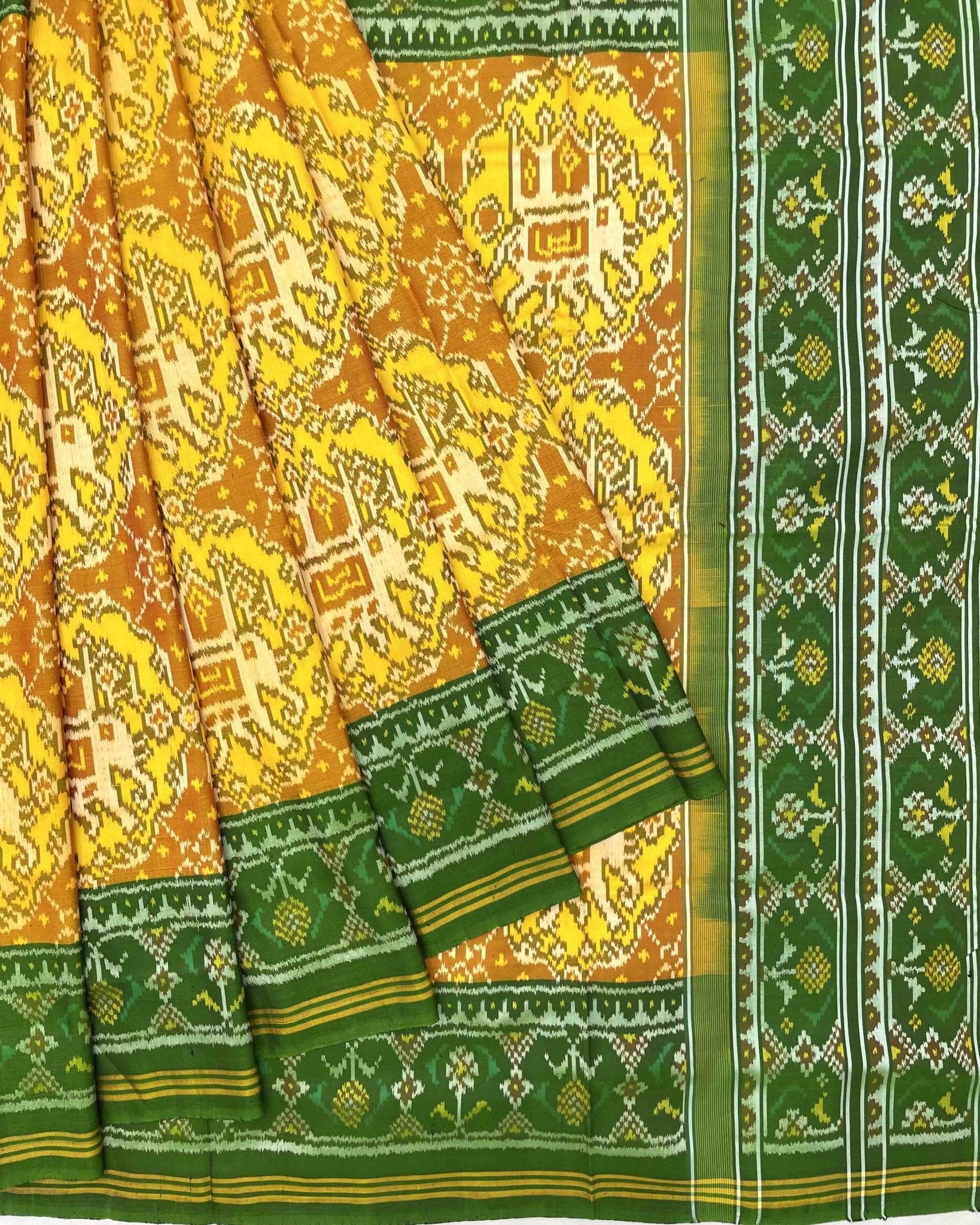 Green & Yellow Big Figure Elephant Chhabdi Patola Saree - SindhoiPatolaArt