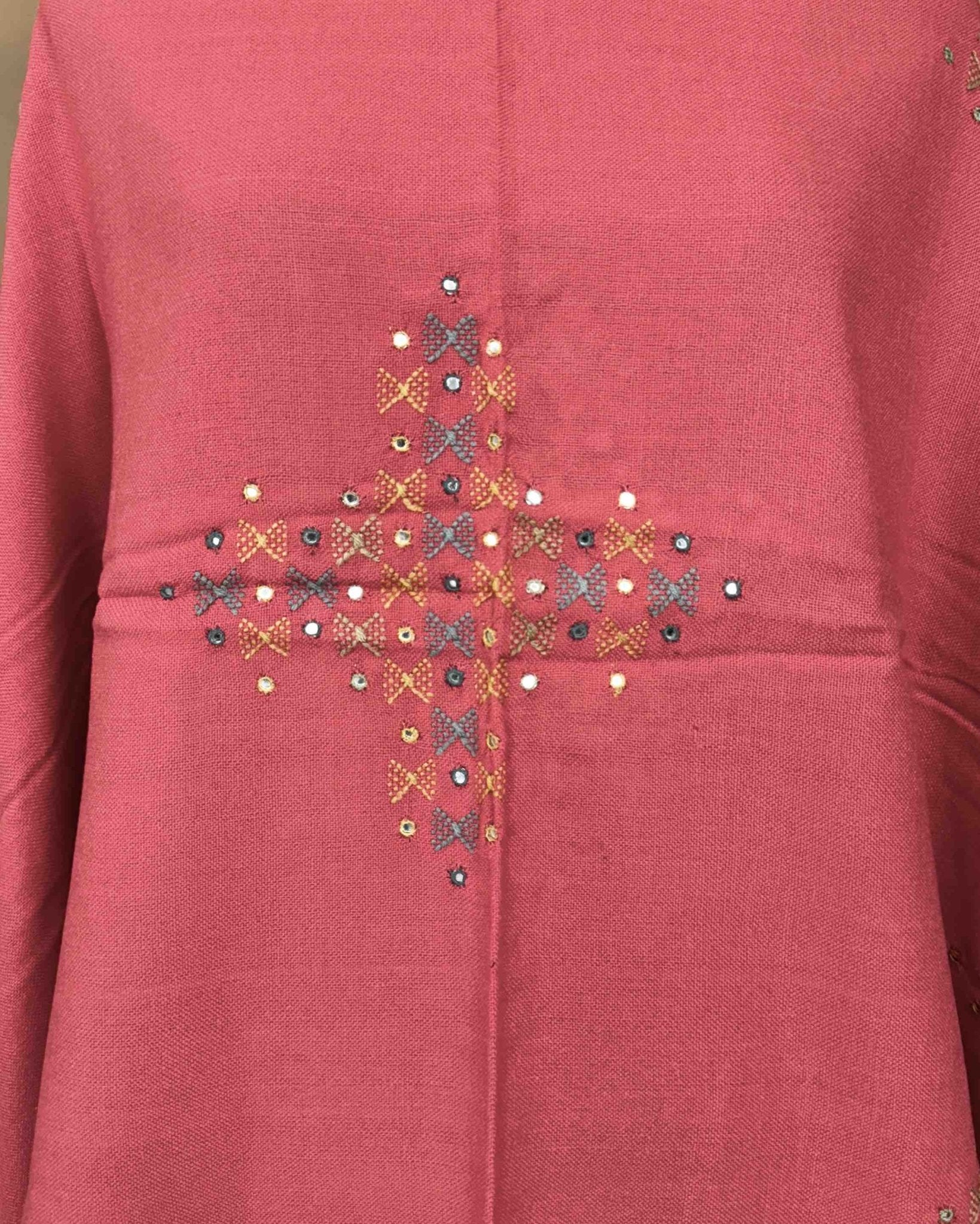 Light Pink Butta Mirror & Corner Mirror Kutchi Woolen Shawl - SindhoiPatolaArt