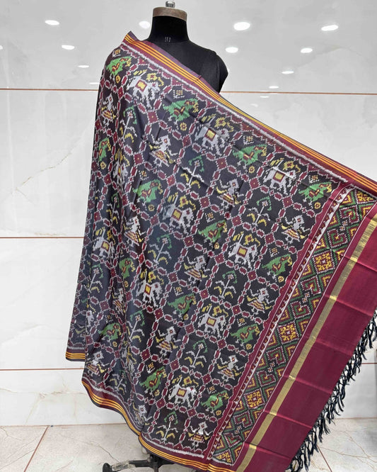 Maroon & Grey Narikunj Semi Double Ikat Patola Dupatta - SindhoiPatolaArt