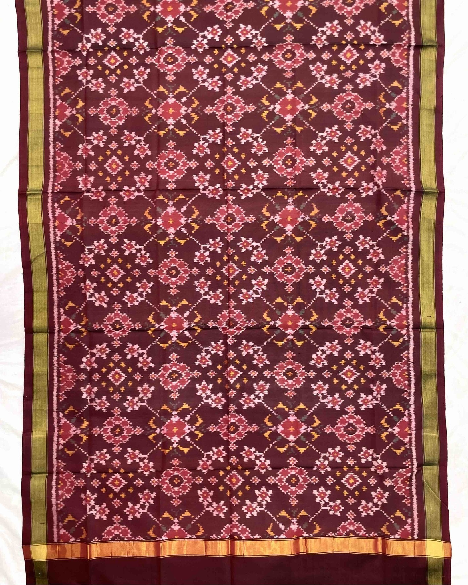 Maroon Navratan Patola Dupatta - SindhoiPatolaArt