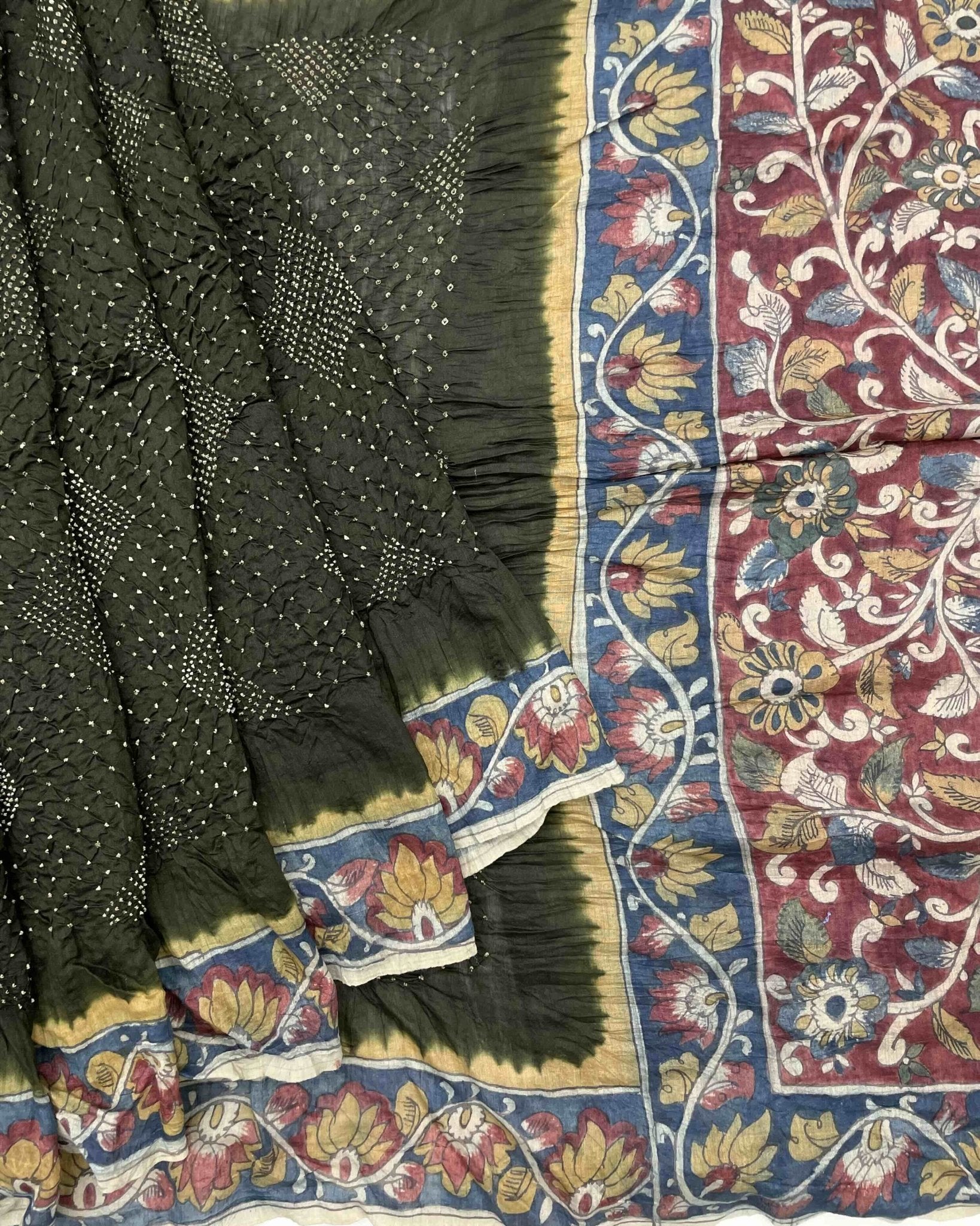 Mehendi Green Munga Silk Pen Kamalkari Bandhani Saree - SindhoiPatolaArt