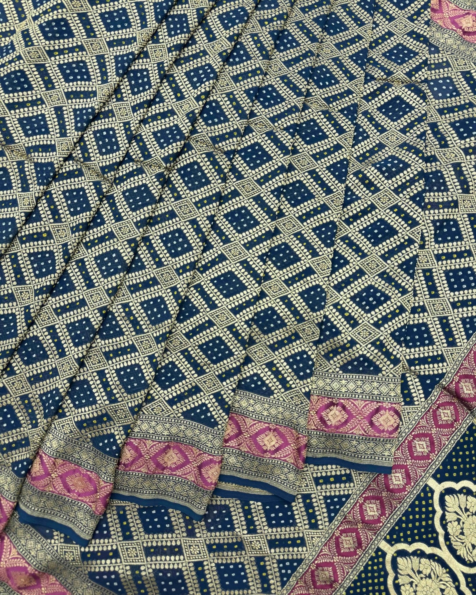 Navy Blue Georgette Bandhani Saree - SindhoiPatolaArt