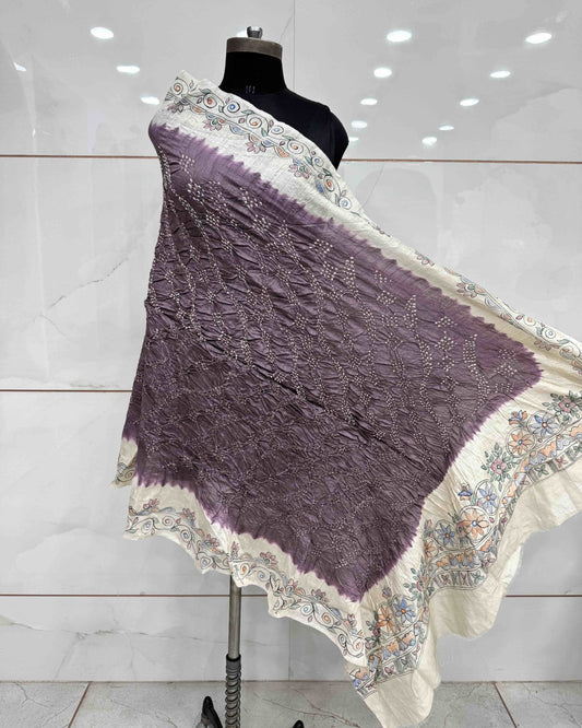 Off white & Onion Madhubani Bandhani Dupatta - SindhoiPatolaArt