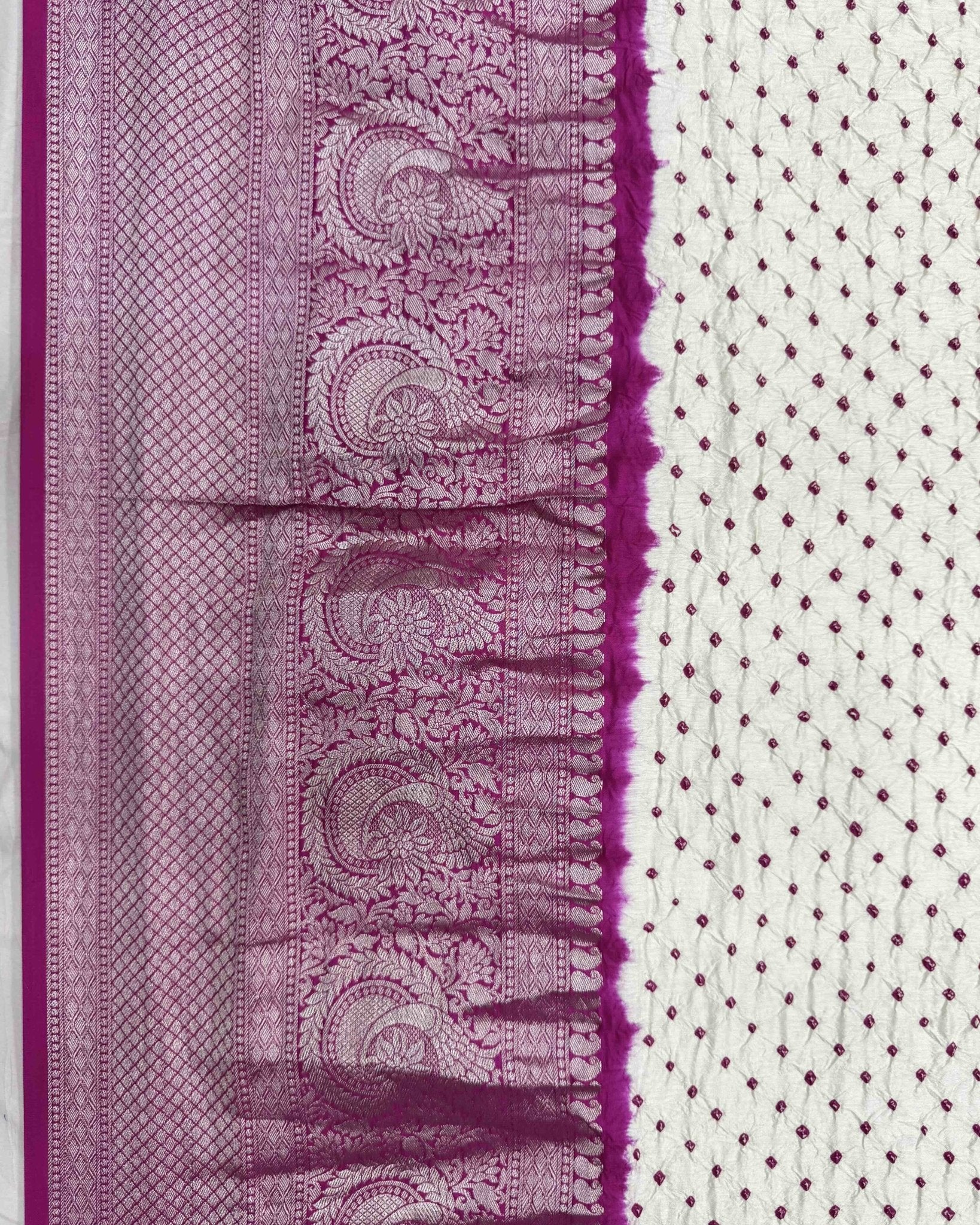 Off white & Pink Kanchipuram Bandhani Dupatta - SindhoiPatolaArt