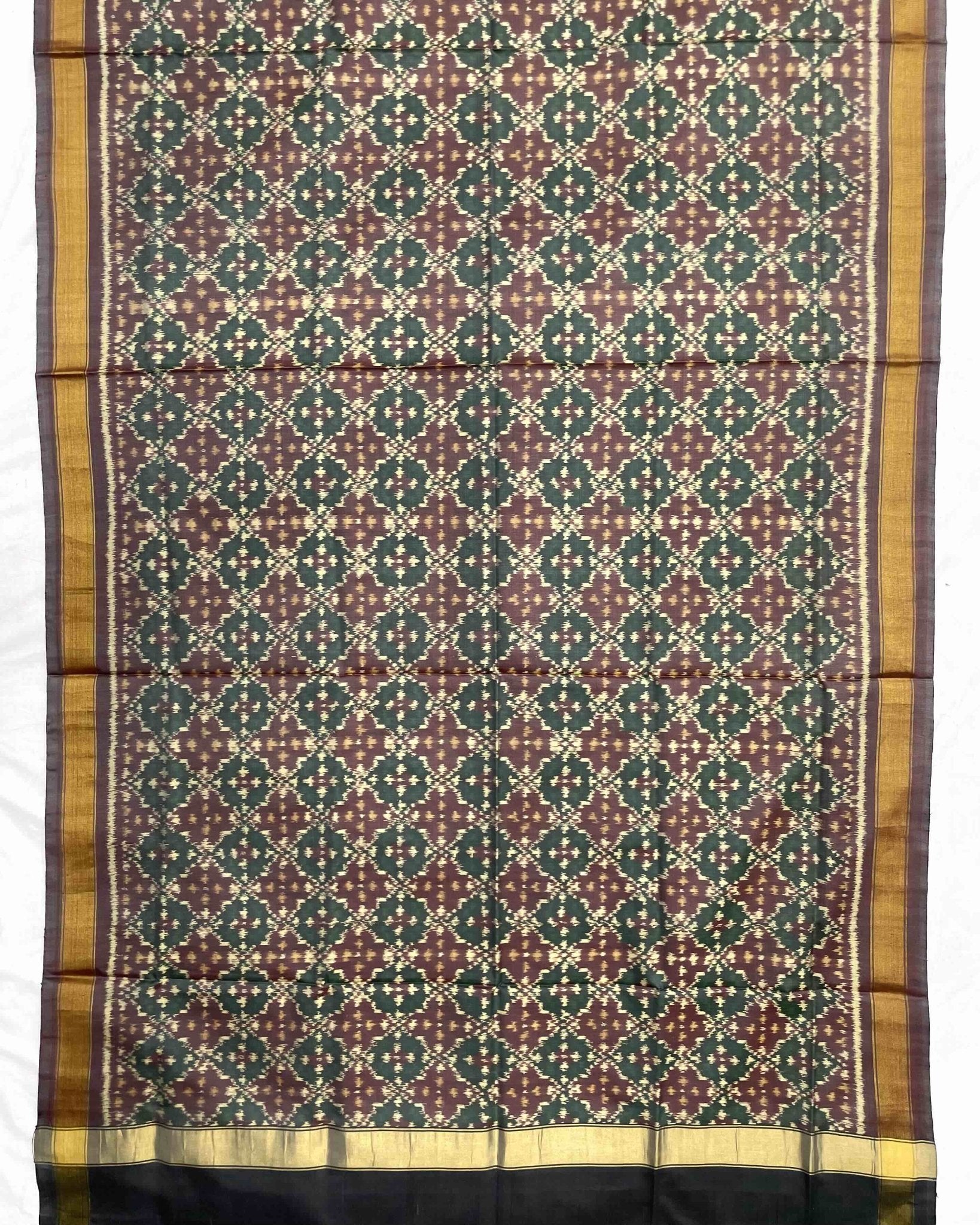 Onion Buttoful Design Patola Dupatta - SindhoiPatolaArt