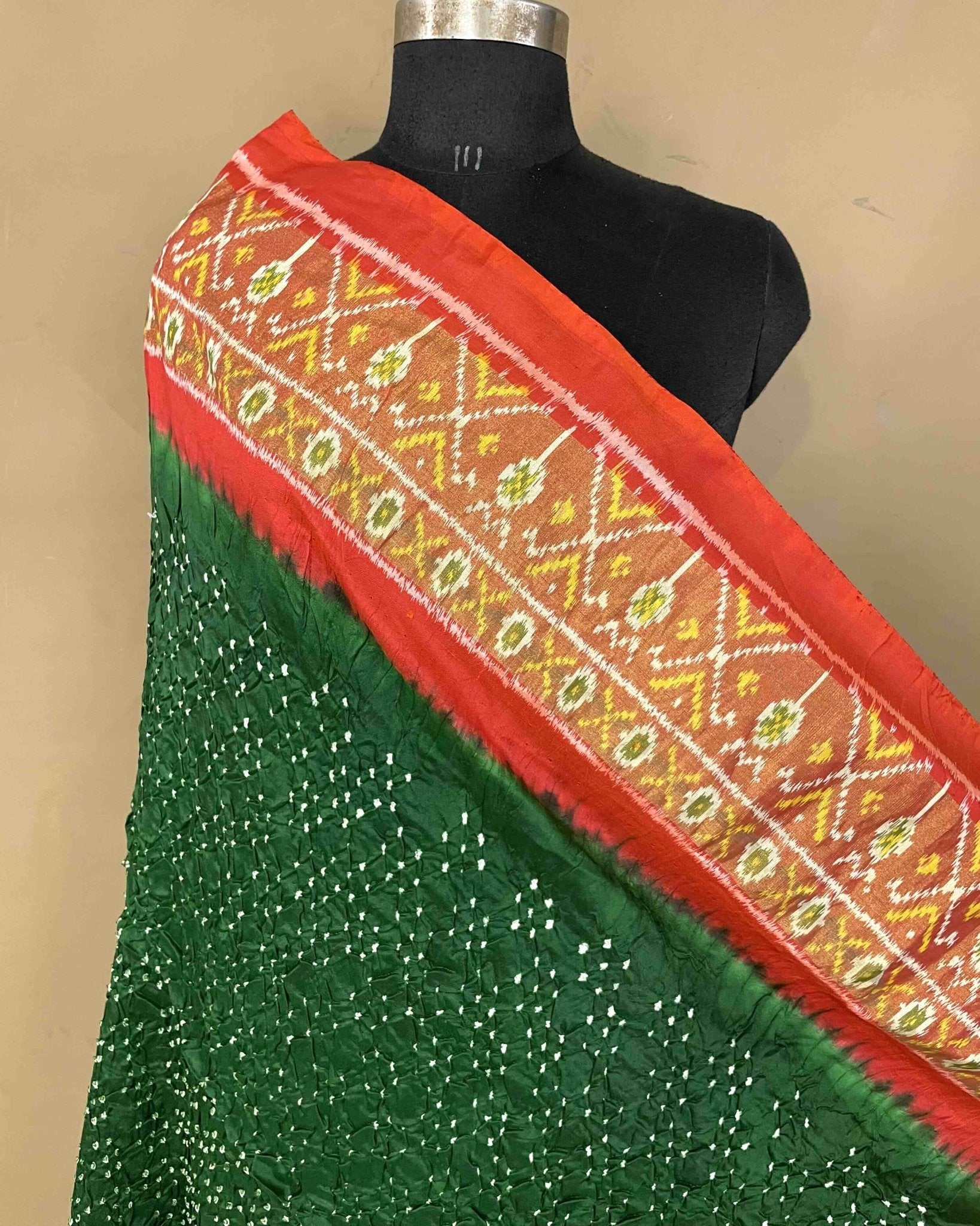 Orange & Green Bandhani Patola Dupatta - SindhoiPatolaArt