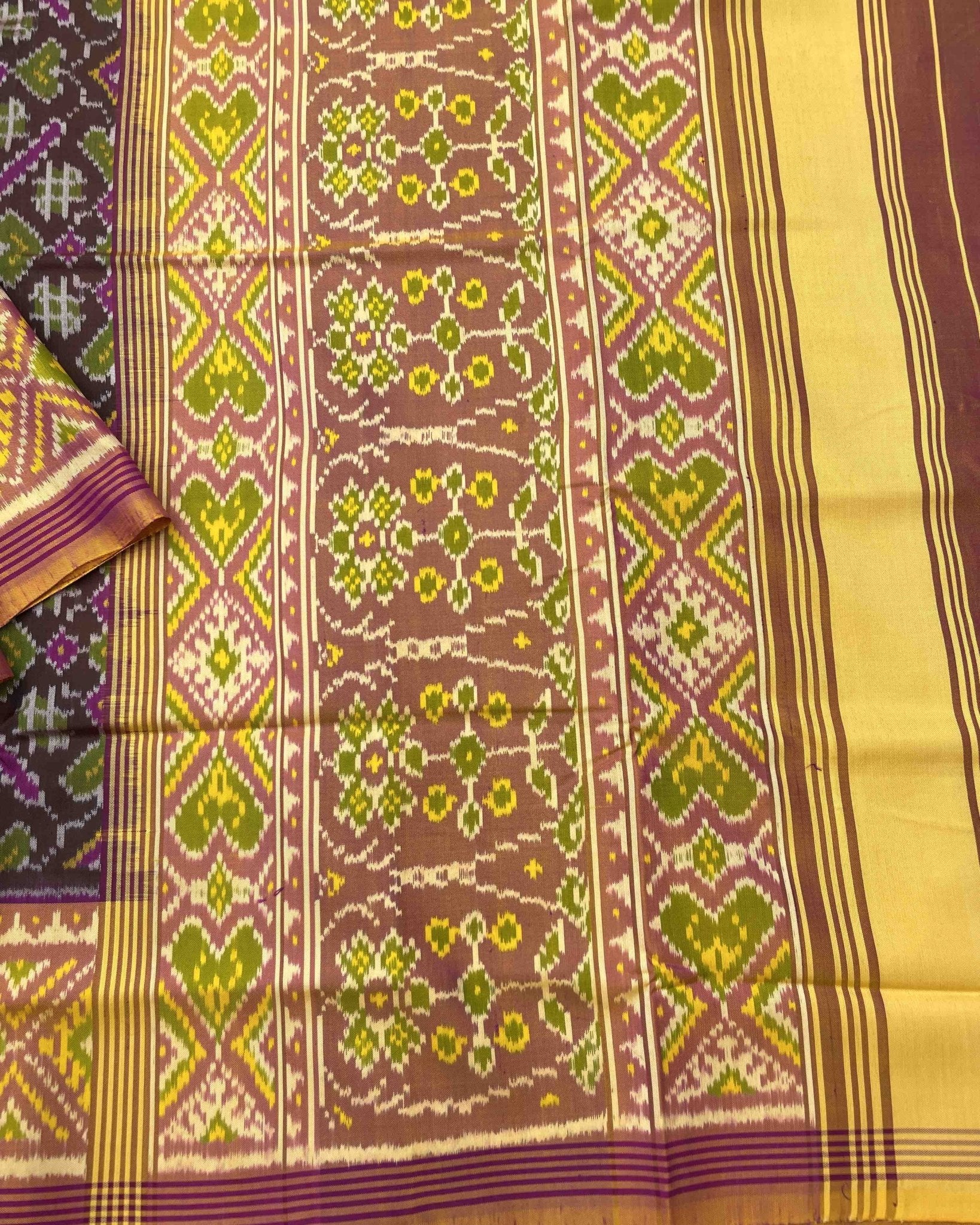 Peach & Berry Manekchowk Designer Patola Saree - SindhoiPatolaArt