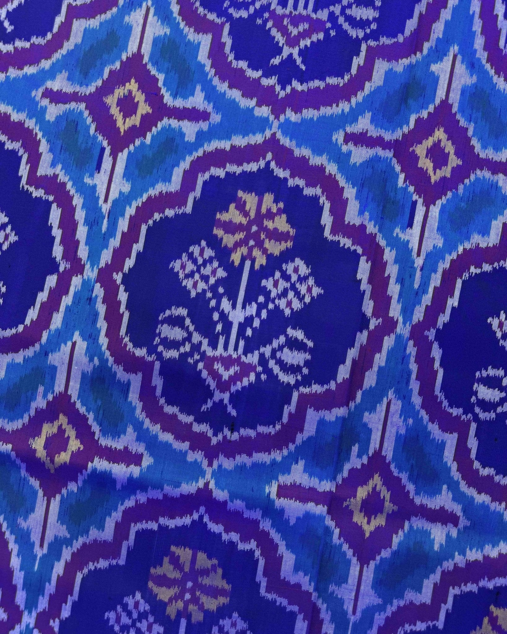 Pink & Blue Chhabdi Flower Semi Double Ikat Patola Saree - SindhoiPatolaArt
