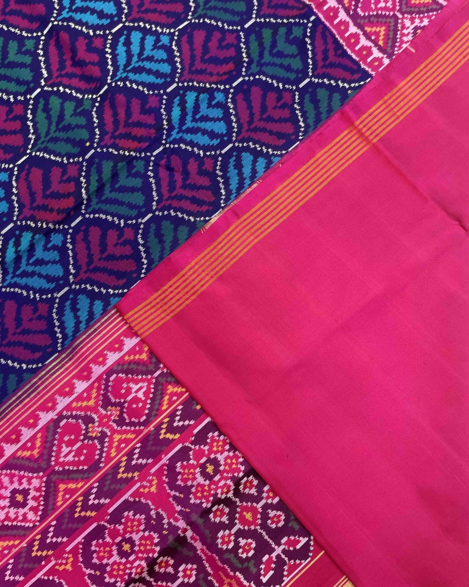 Pink & Blue Fancy Flower Patola Saree - SindhoiPatolaArt