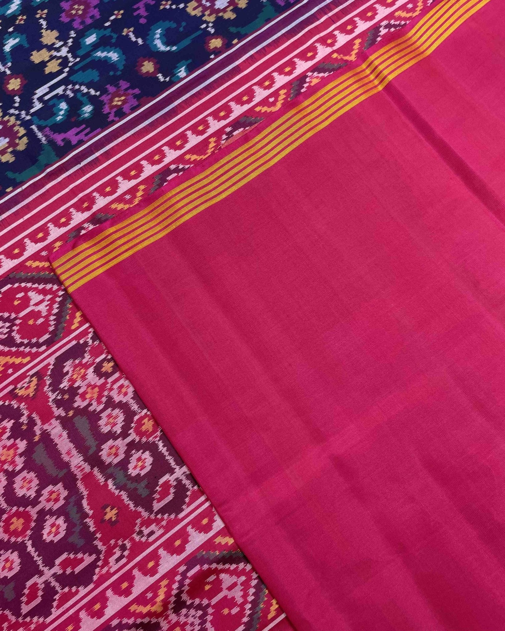 Pink & Blue Leaves Flower Patola Saree - SindhoiPatolaArt