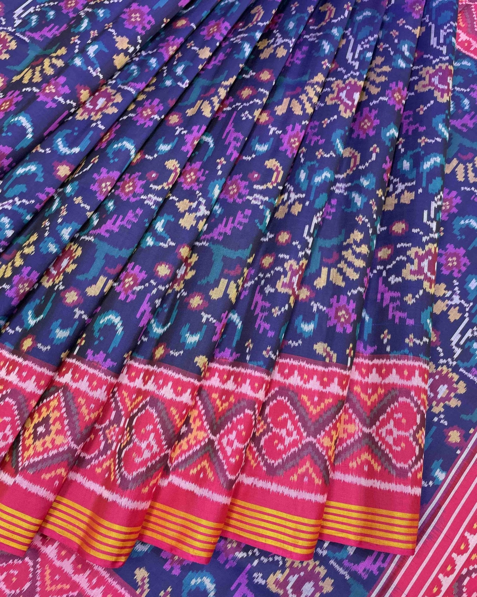 Pink & Blue Leaves Flower Patola Saree - SindhoiPatolaArt