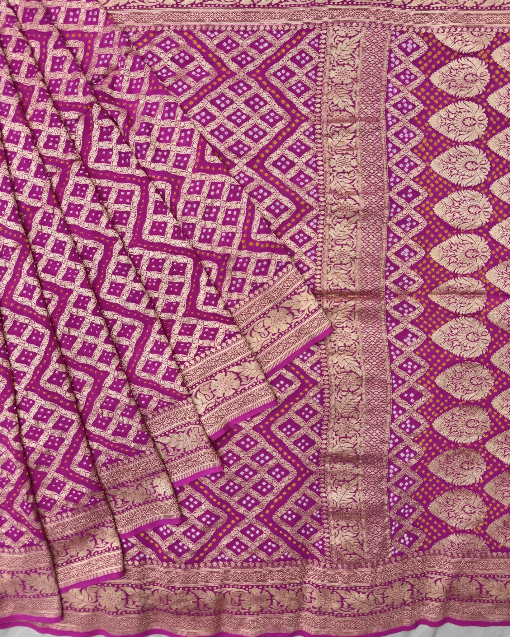 Pink Georgette Bandhani Saree - SindhoiPatolaArt