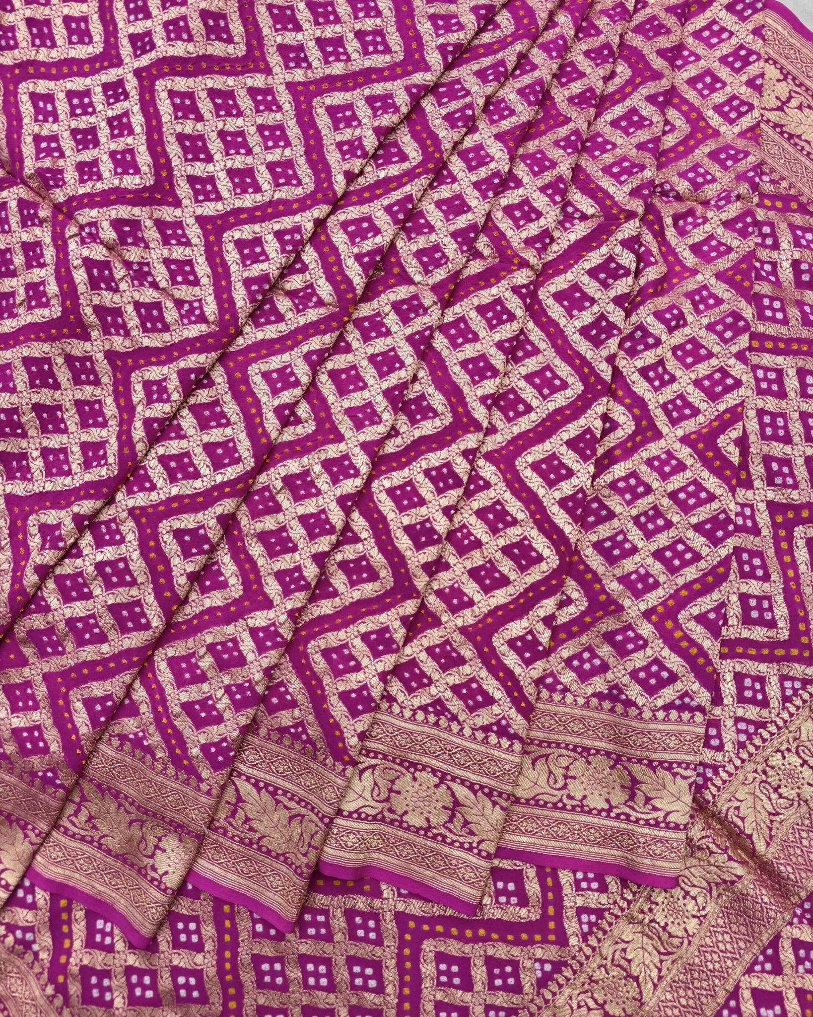 Pink Georgette Bandhani Saree - SindhoiPatolaArt