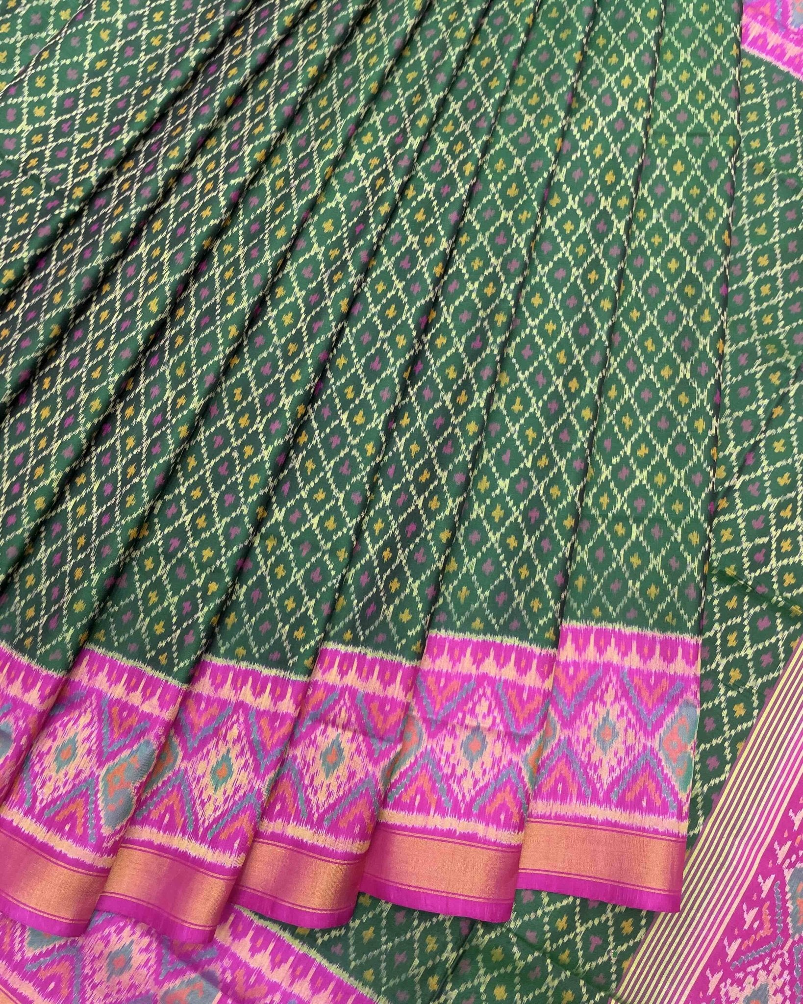 Pink & Green Booty Design Patola Saree - SindhoiPatolaArt