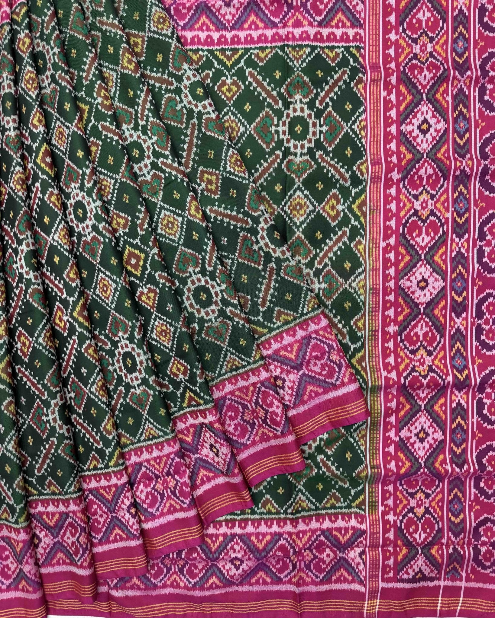Pink & Green Manekchowk Semi Double Ikat Patola Saree - SindhoiPatolaArt