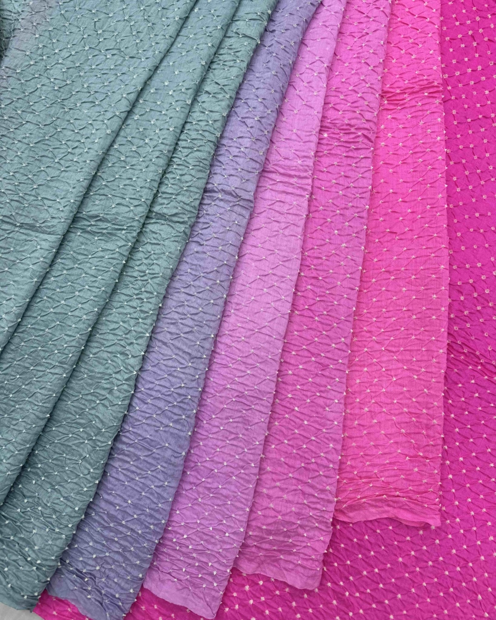 Pink & Grey Shaded Munga Silk Bandhani Saree - SindhoiPatolaArt