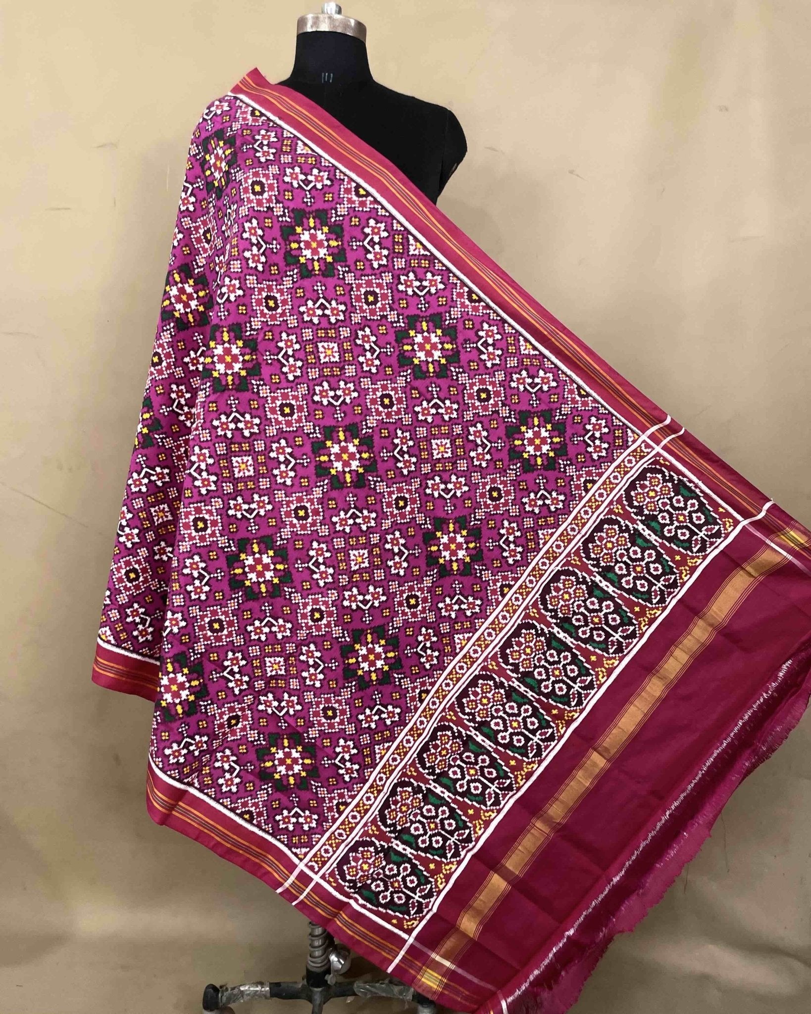 Pink Light Dark Shade Navratan Patola Dupatta - SindhoiPatolaArt