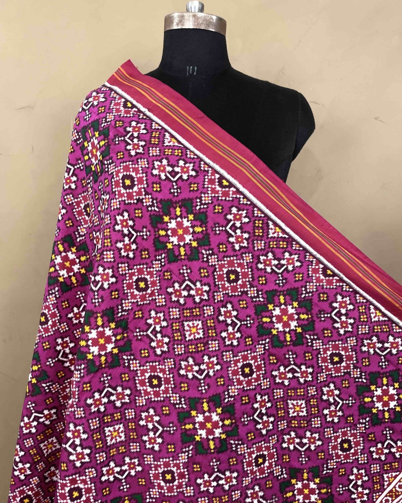 Pink Light Dark Shade Navratan Patola Dupatta - SindhoiPatolaArt
