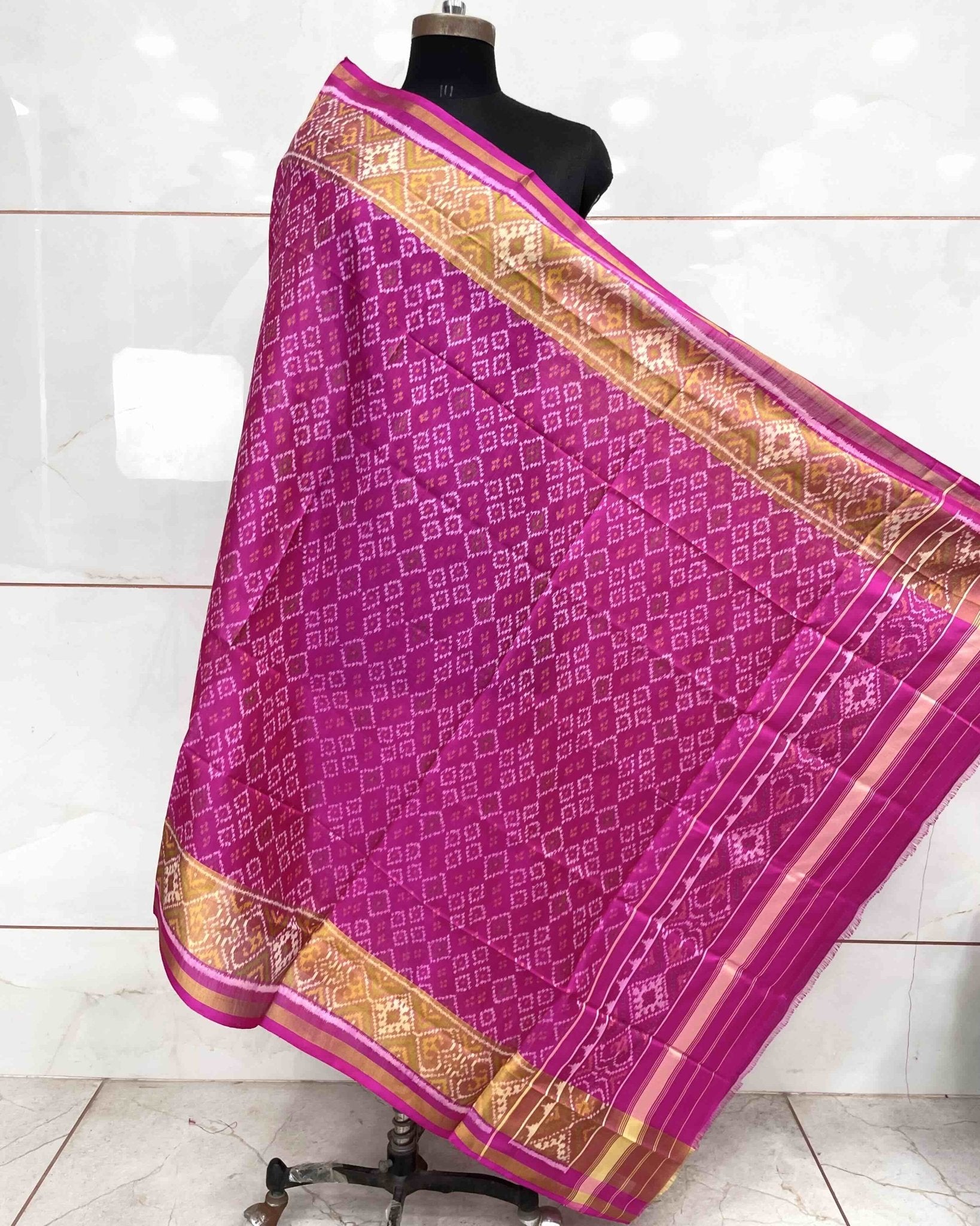 Pink New Bandhani Design Patola Dupatta - SindhoiPatolaArt
