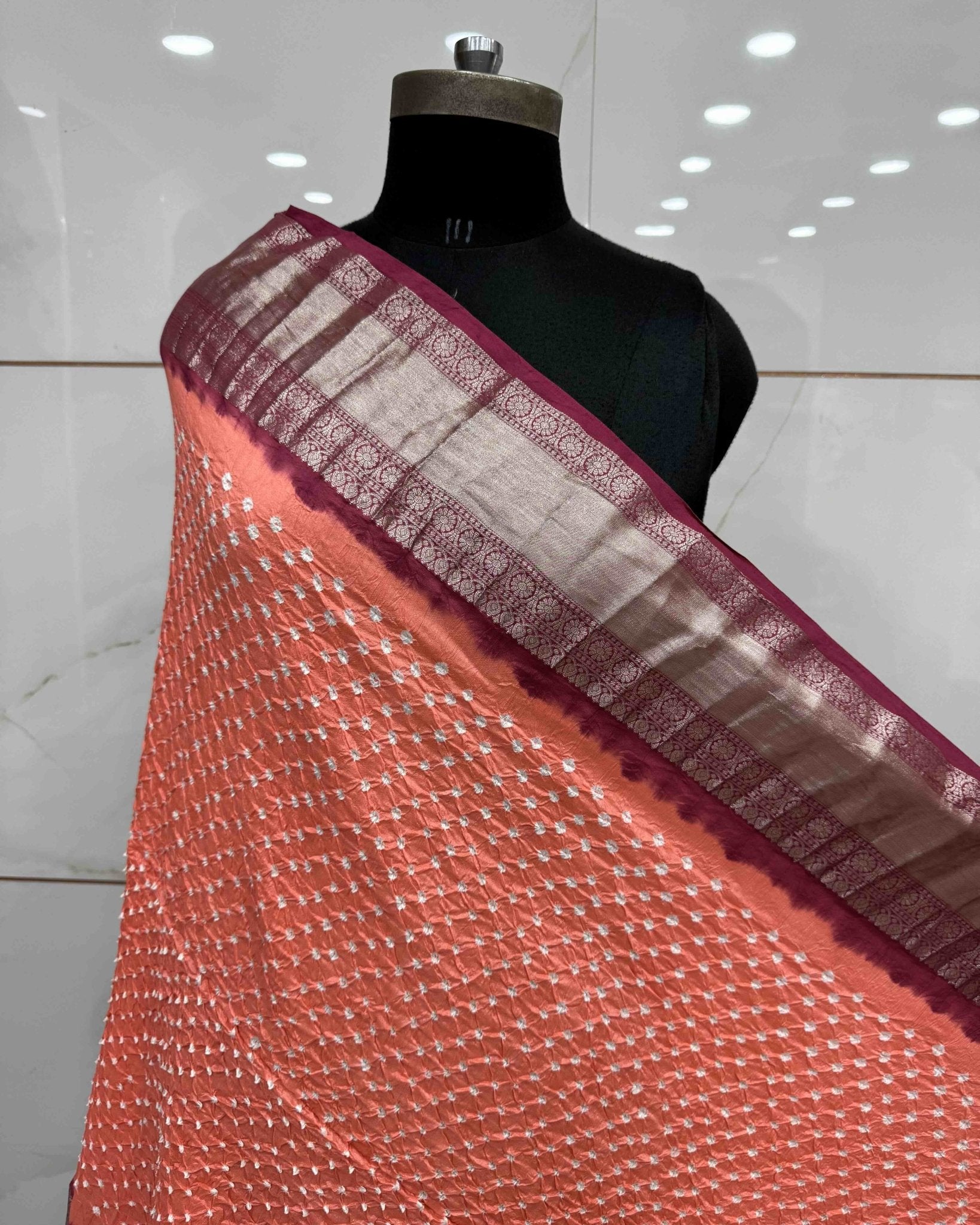 Pink & Peach Kanchipuram Bandhani Dupatta - SindhoiPatolaArt