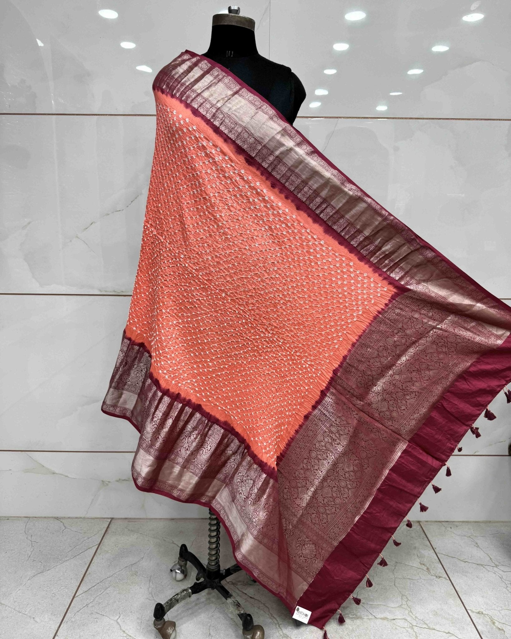 Pink & Peach Kanchipuram Bandhani Dupatta - SindhoiPatolaArt