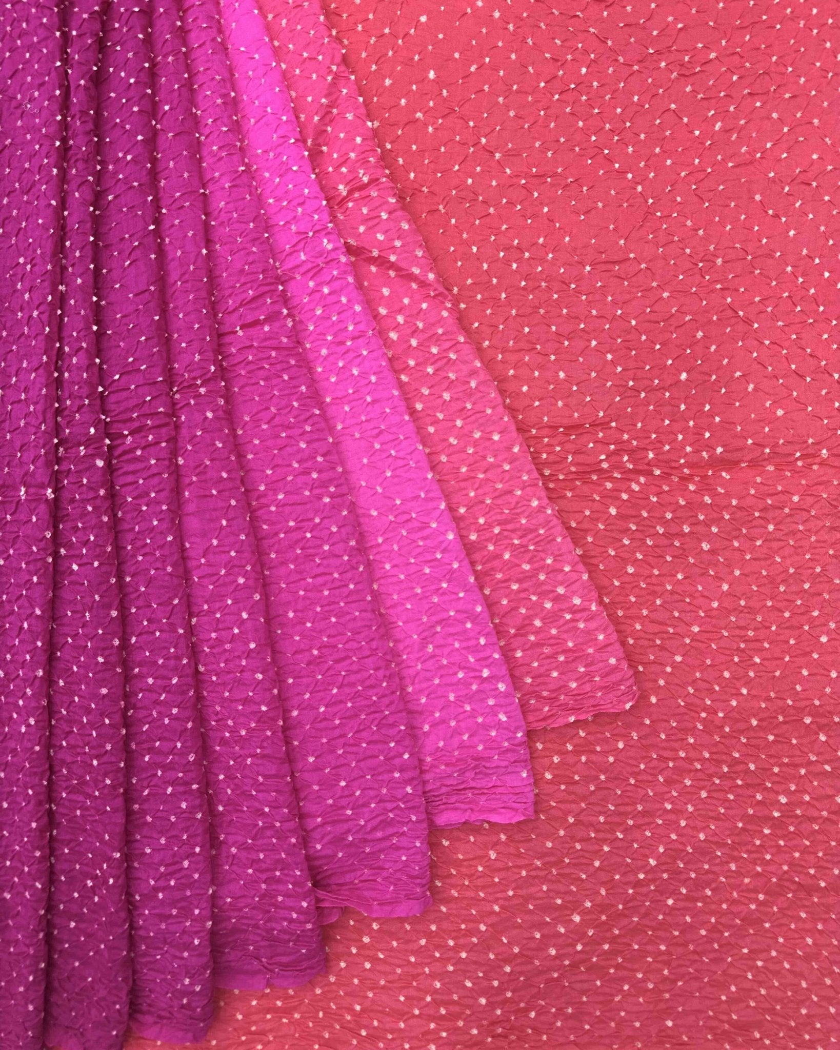Pink & Peach Pink Shaded Munga Silk Bandhani Saree - SindhoiPatolaArt