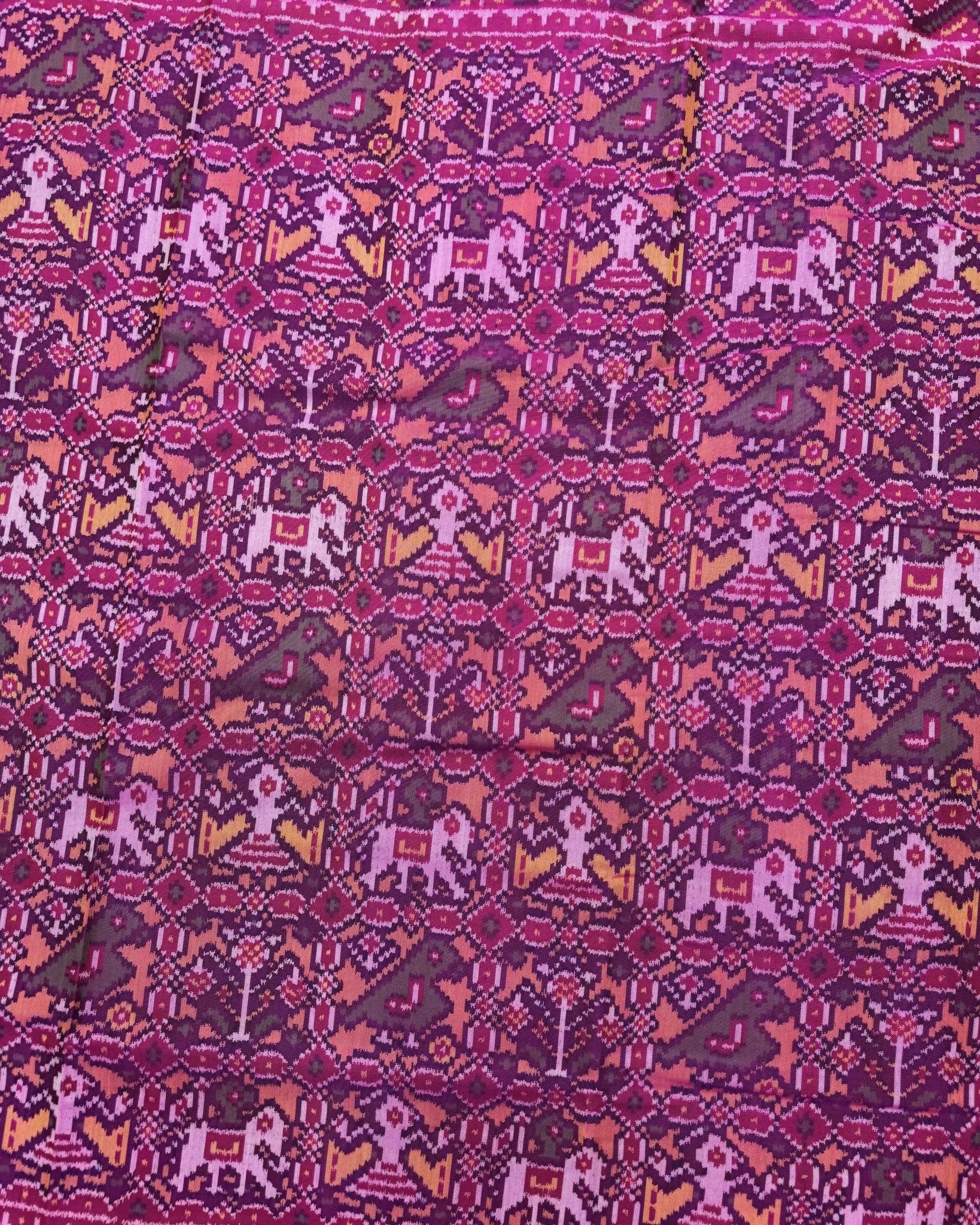 Pink & Peach Small Narikunj Semi Double Ikat Patola Saree - SindhoiPatolaArt